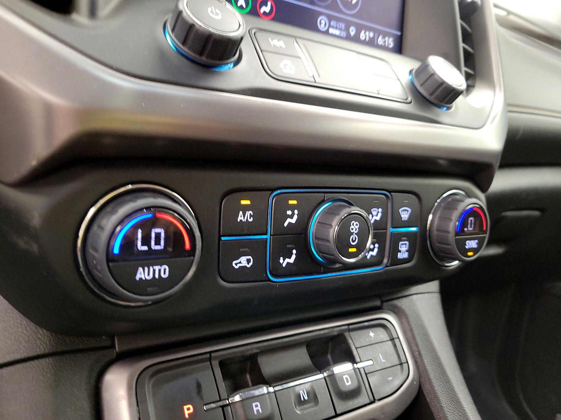 Thumbnail: 2023 GMC Acadia - 16