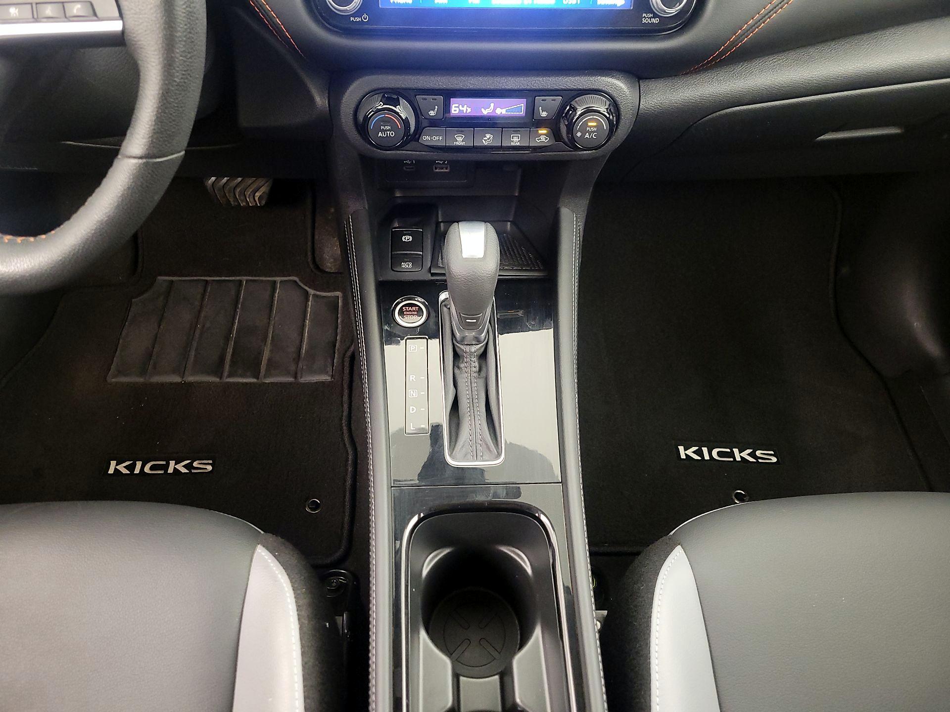 Thumbnail: 2023 Nissan Kicks - 15