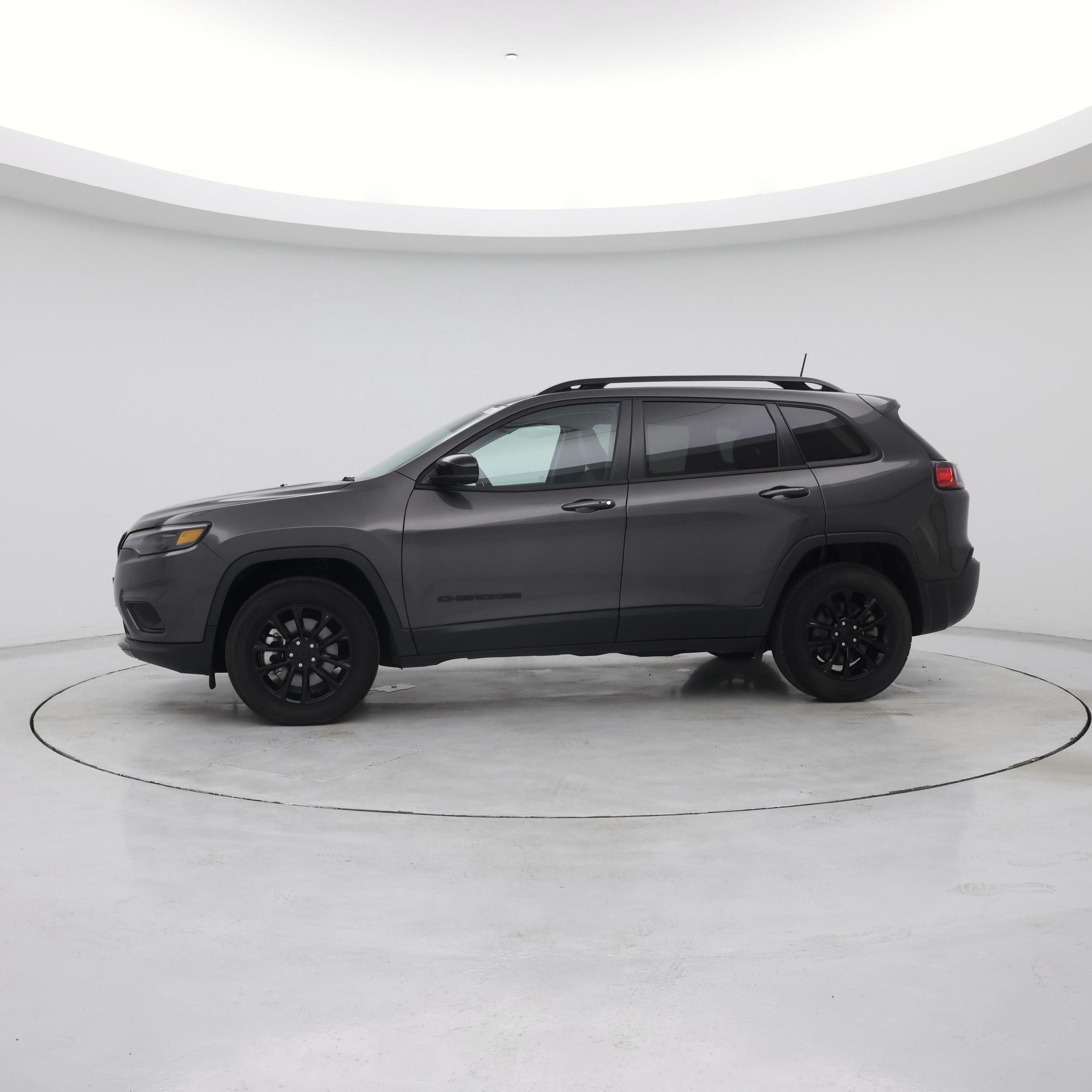 Thumbnail: 2023 Jeep Cherokee - 3