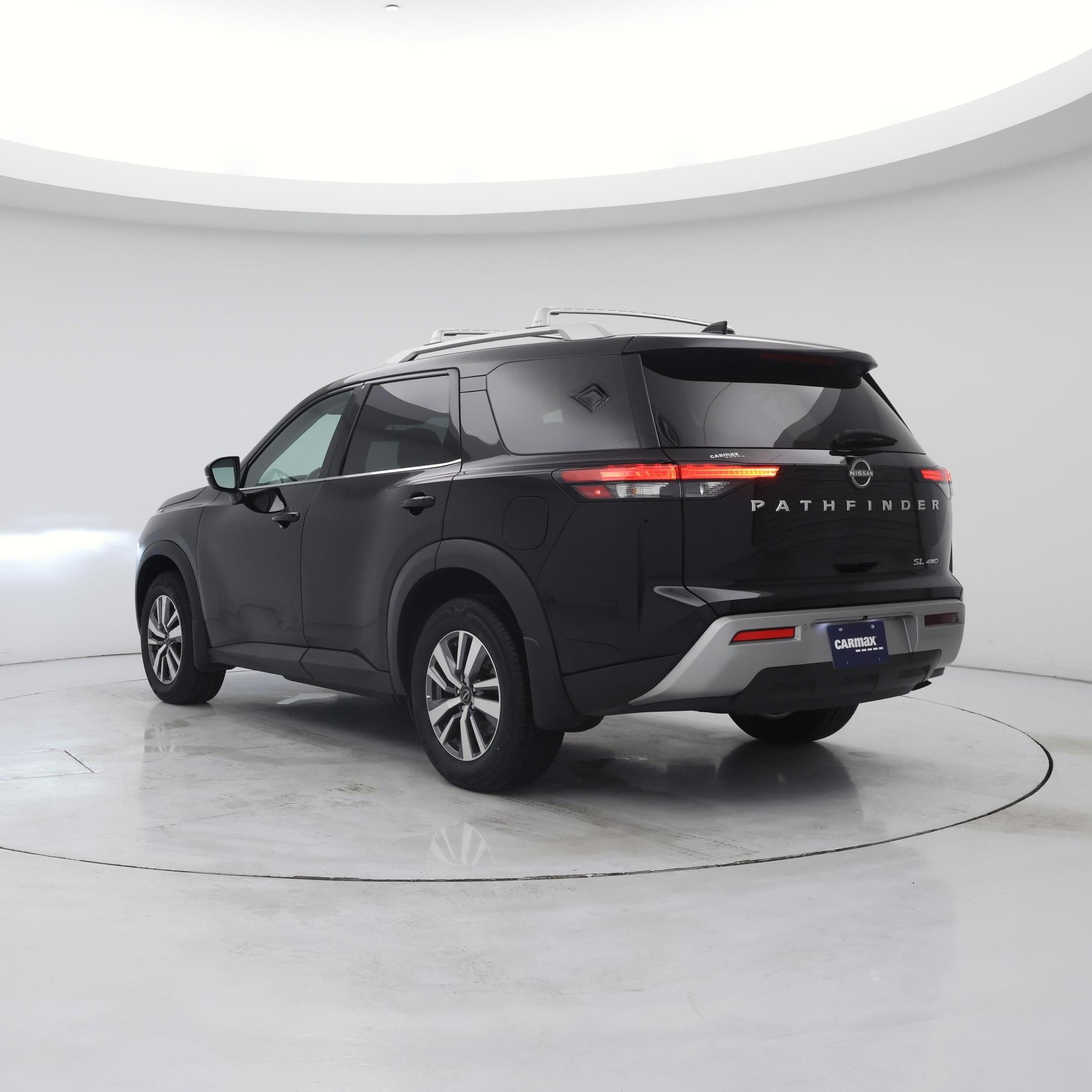 Thumbnail: 2023 Nissan Pathfinder - 2
