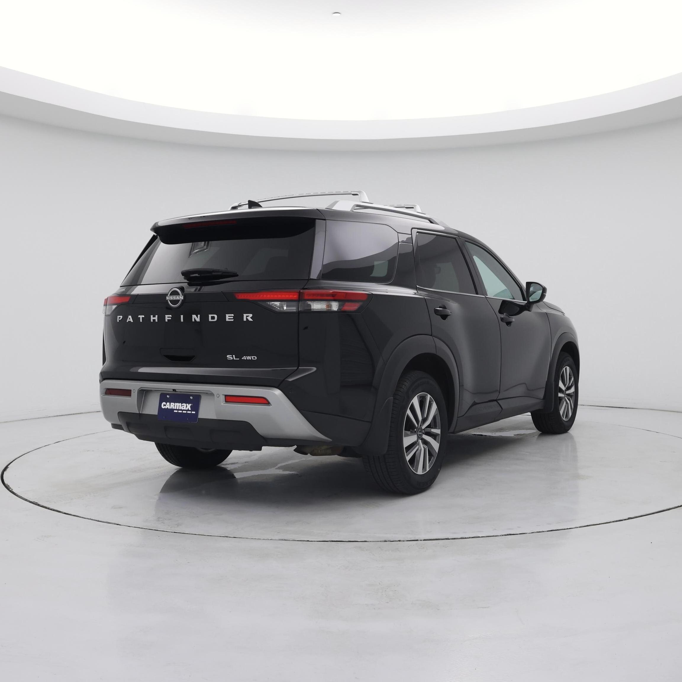 Thumbnail: 2023 Nissan Pathfinder - 8