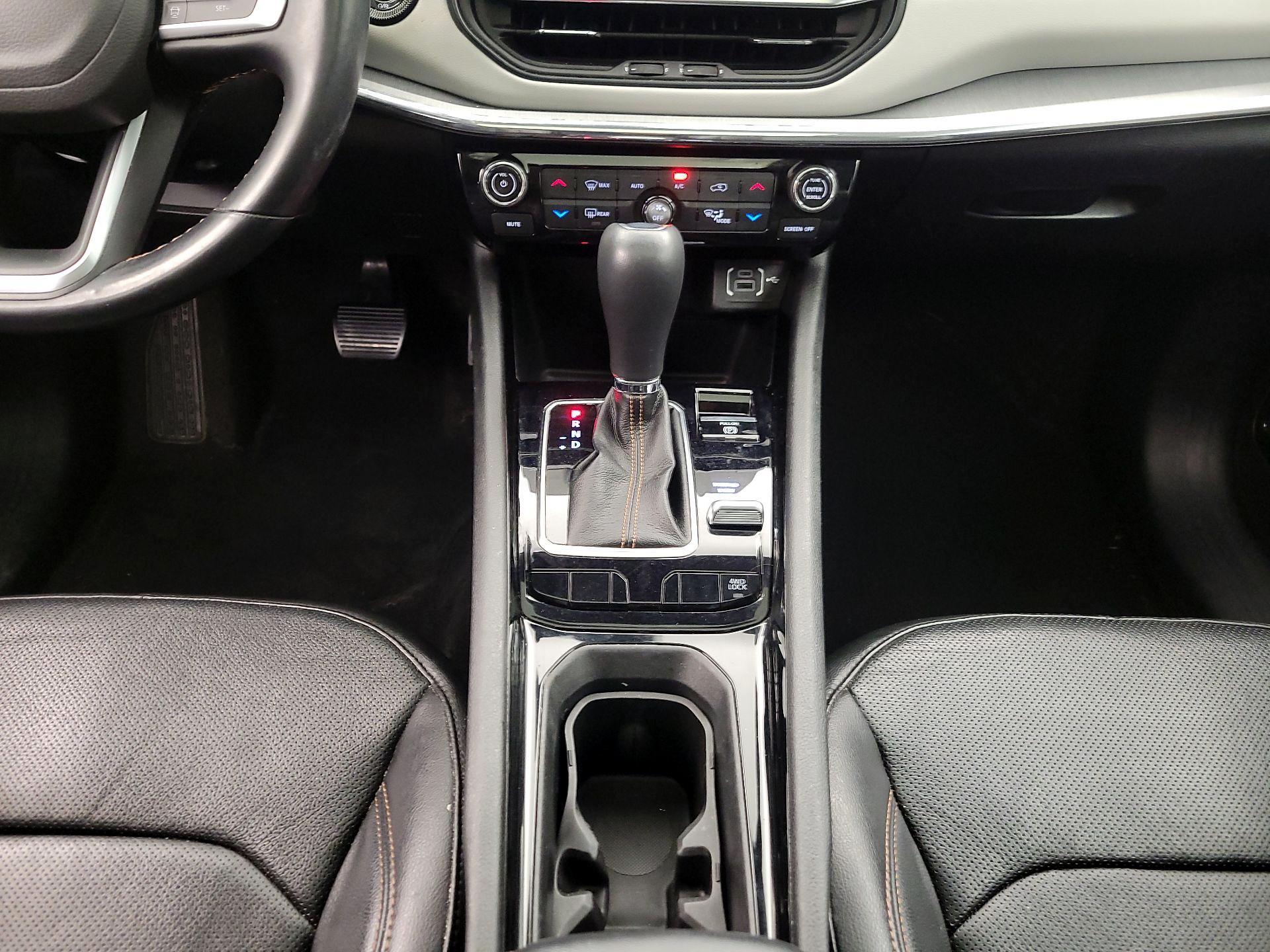 Thumbnail: 2022 Jeep Compass - 17