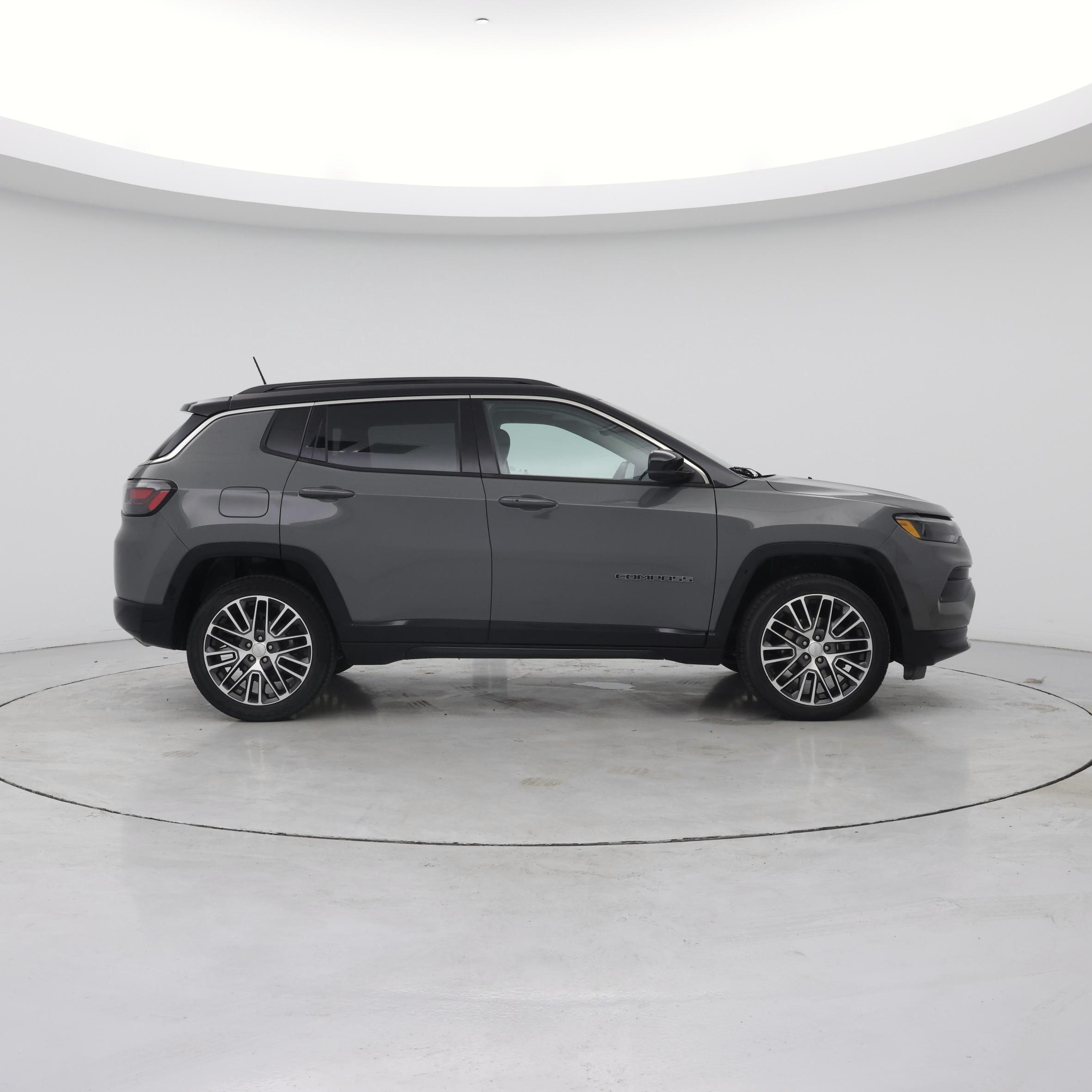 Thumbnail: 2022 Jeep Compass - 7