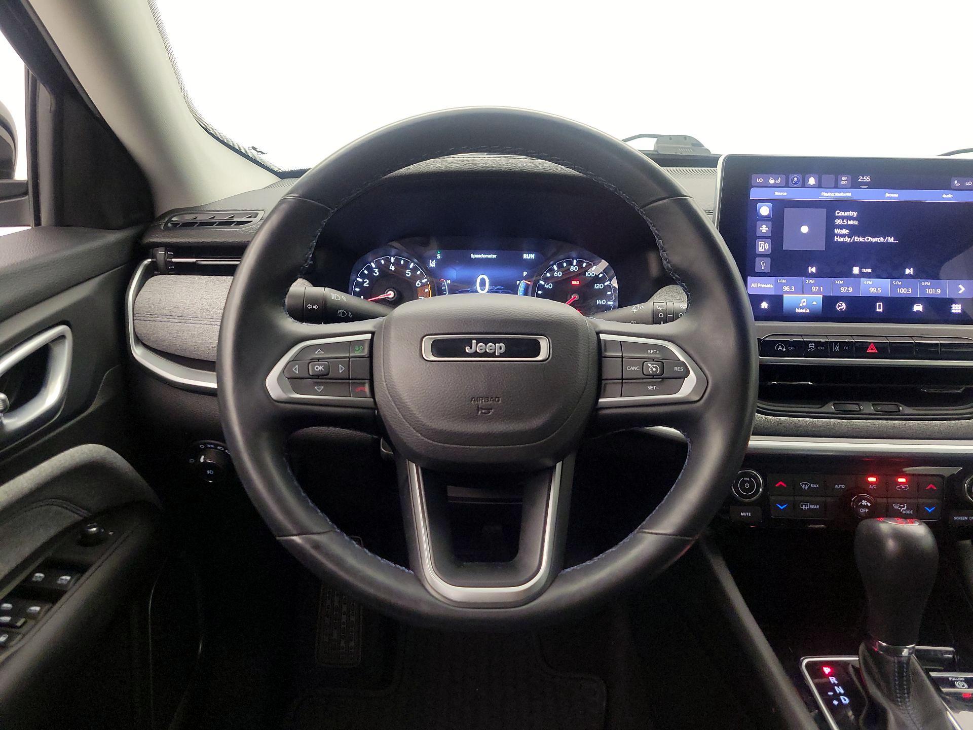 Thumbnail: 2022 Jeep Compass - 10