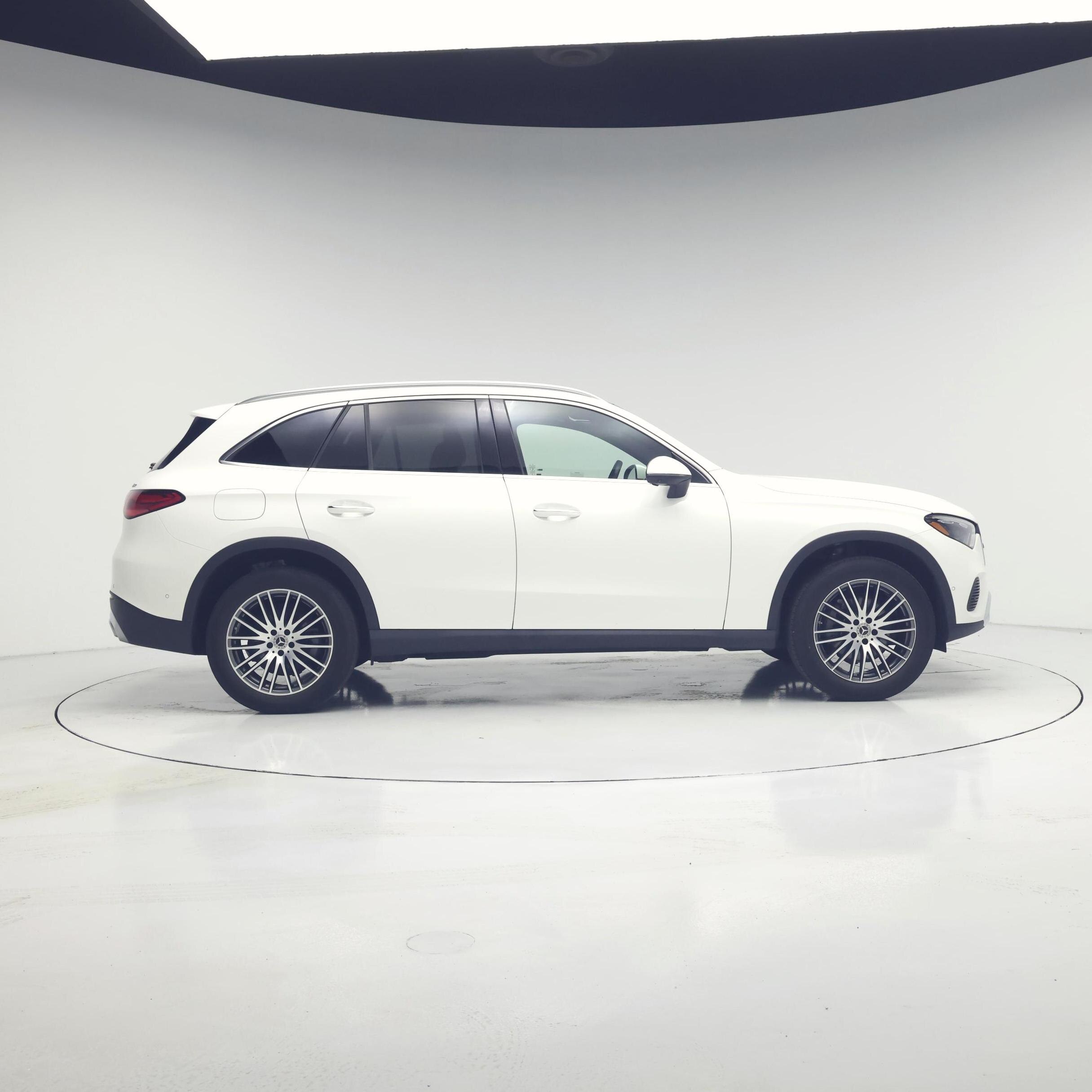 Thumbnail: 2023 Mercedes-Benz GLC - 7