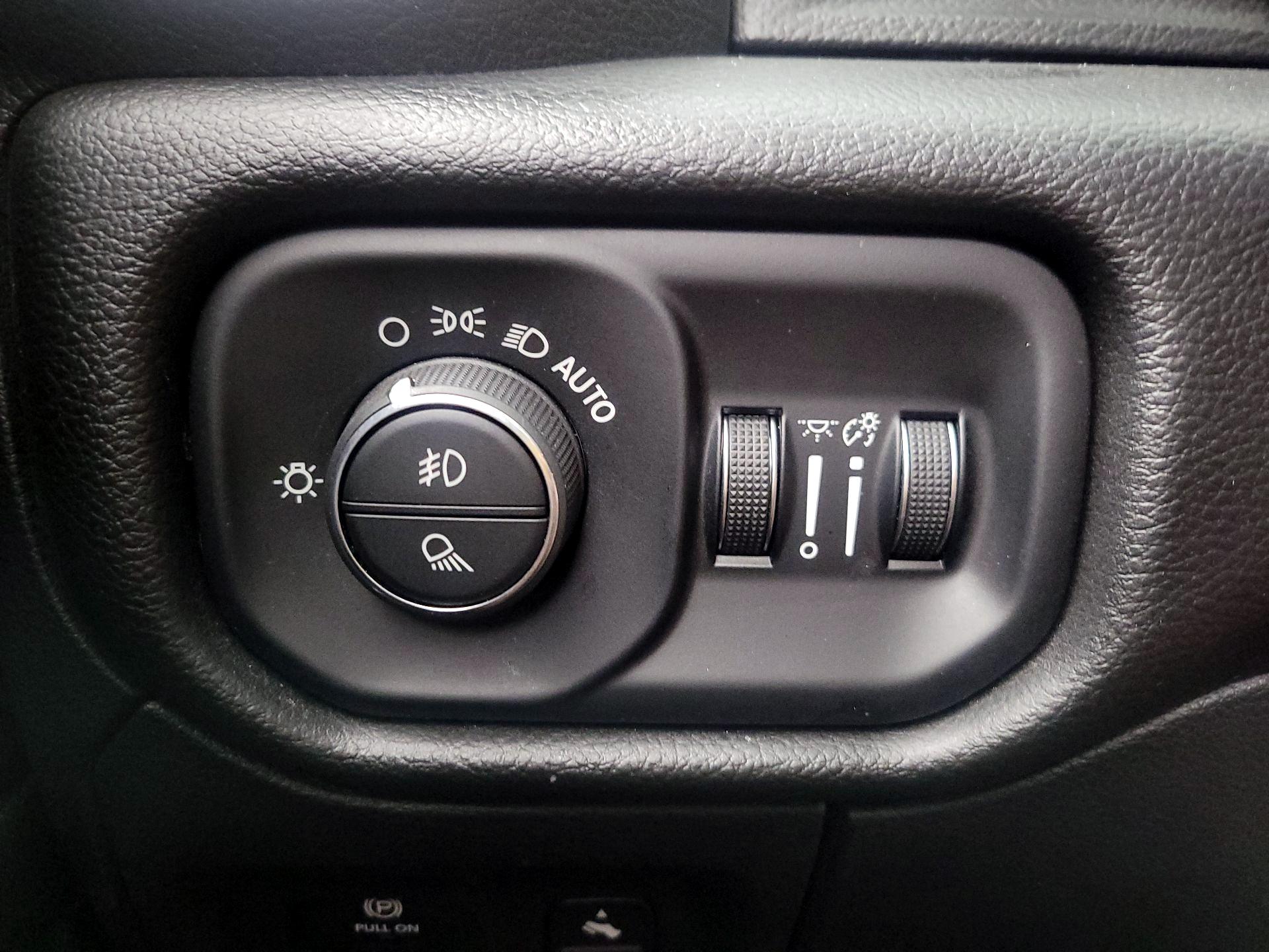 Thumbnail: 2023 RAM 1500 - 13