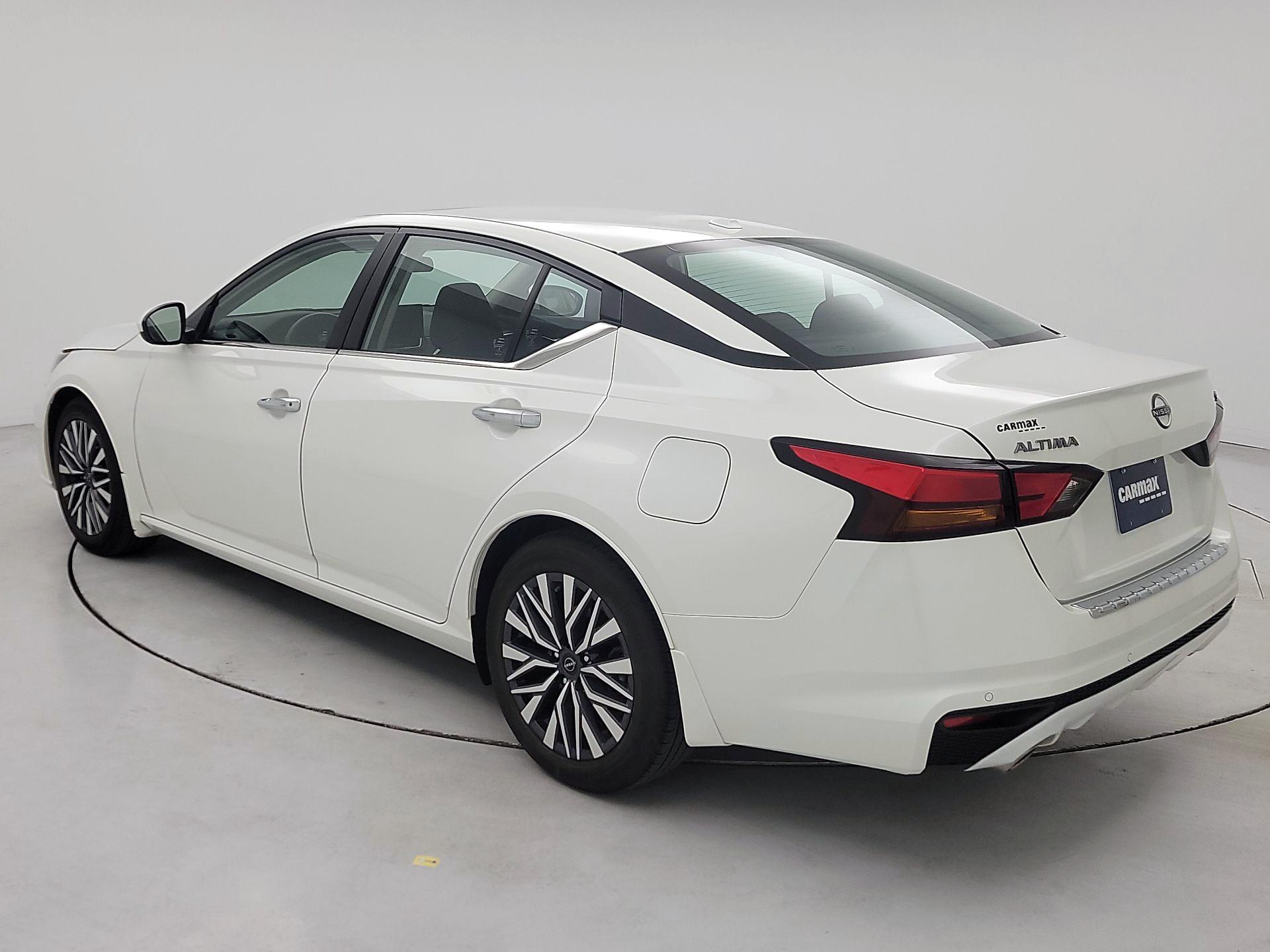 Thumbnail: 2023 Nissan Altima - 7