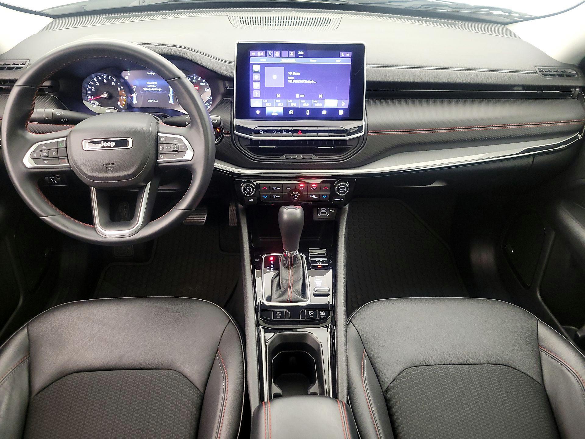 Thumbnail: 2022 Jeep Compass - 9