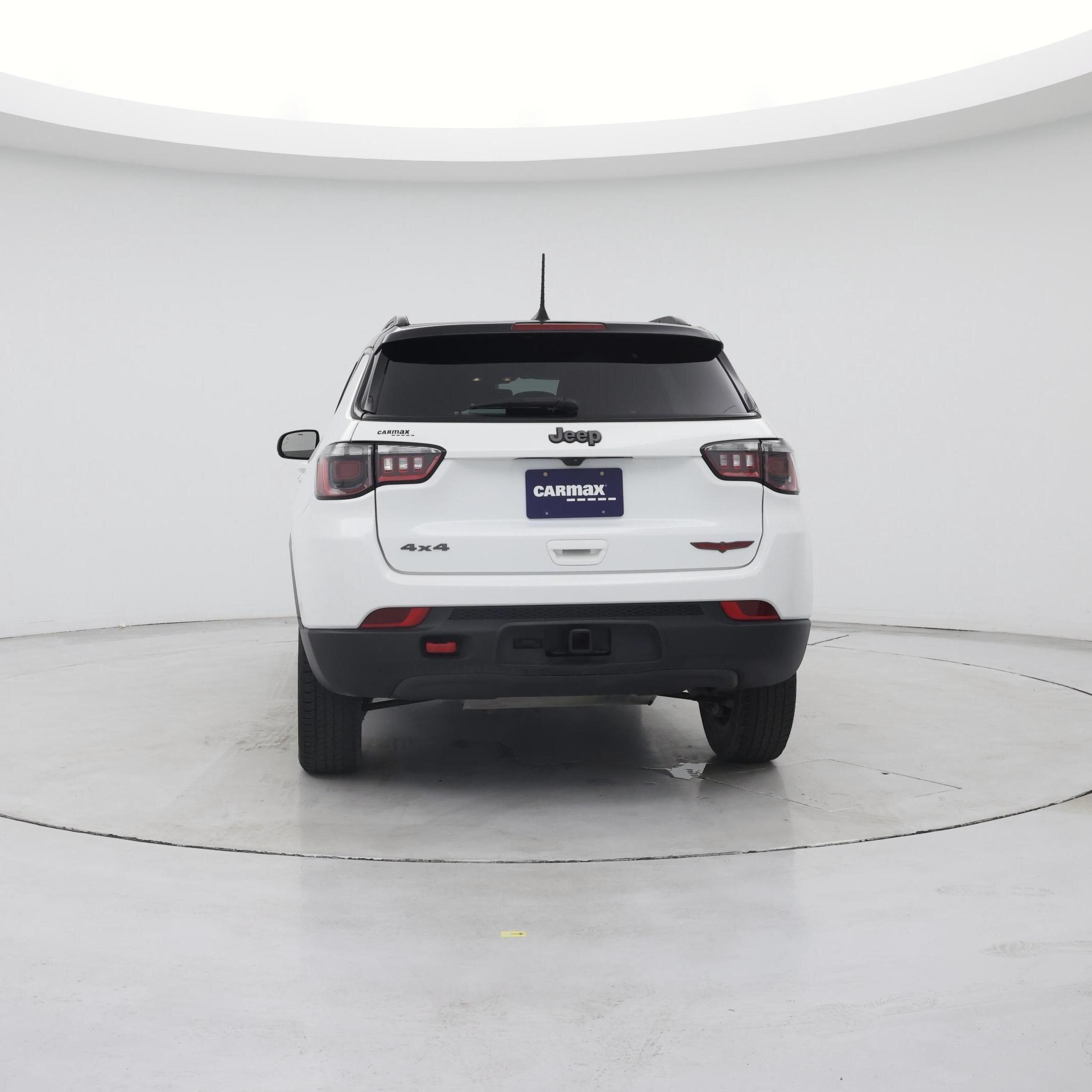 Thumbnail: 2022 Jeep Compass - 6