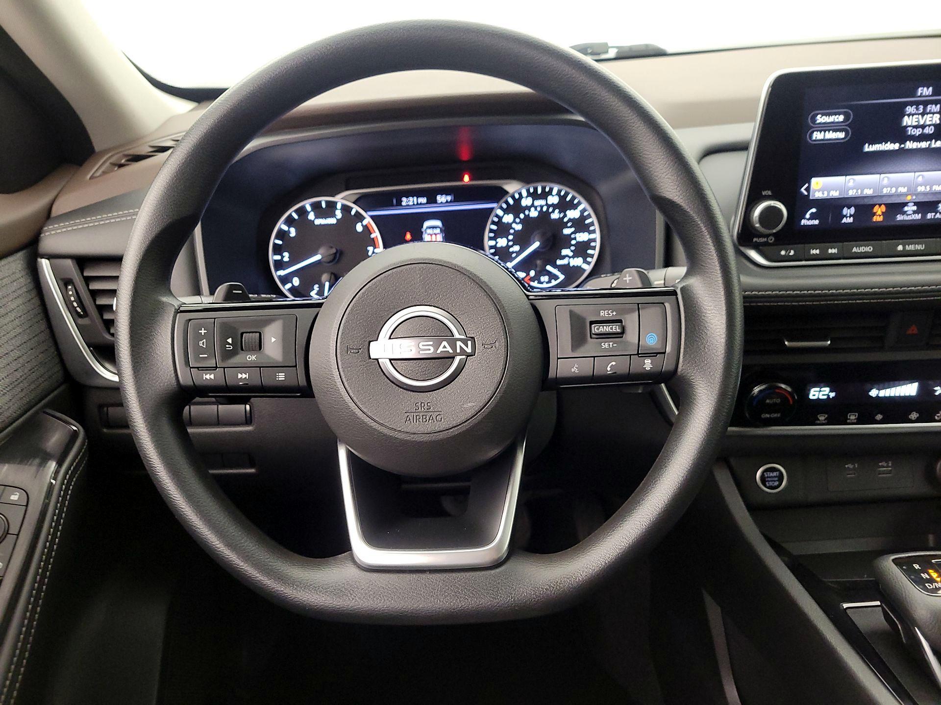 Thumbnail: 2023 Nissan Rogue - 10