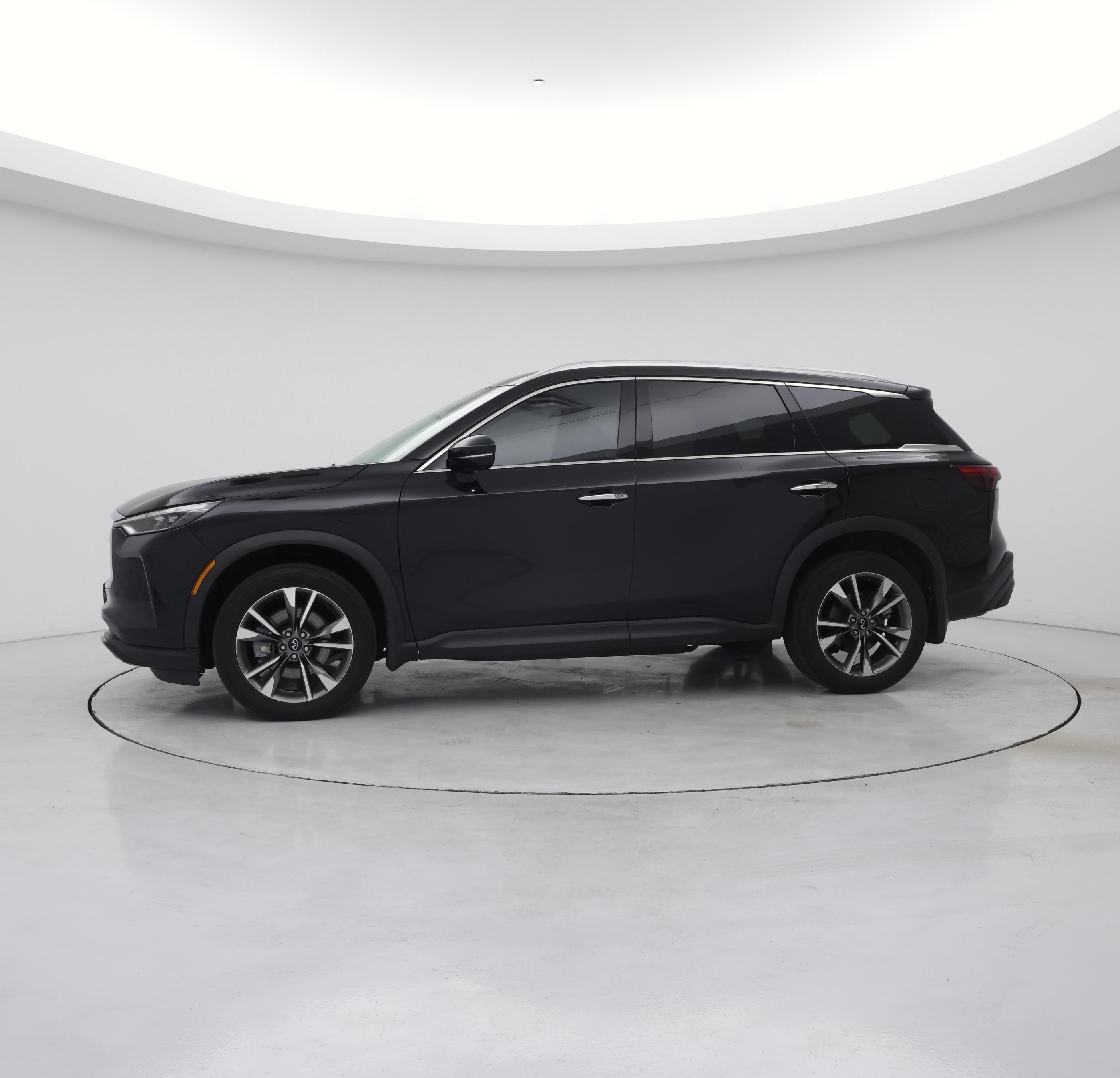Thumbnail: 2023 INFINITI QX60 - 3
