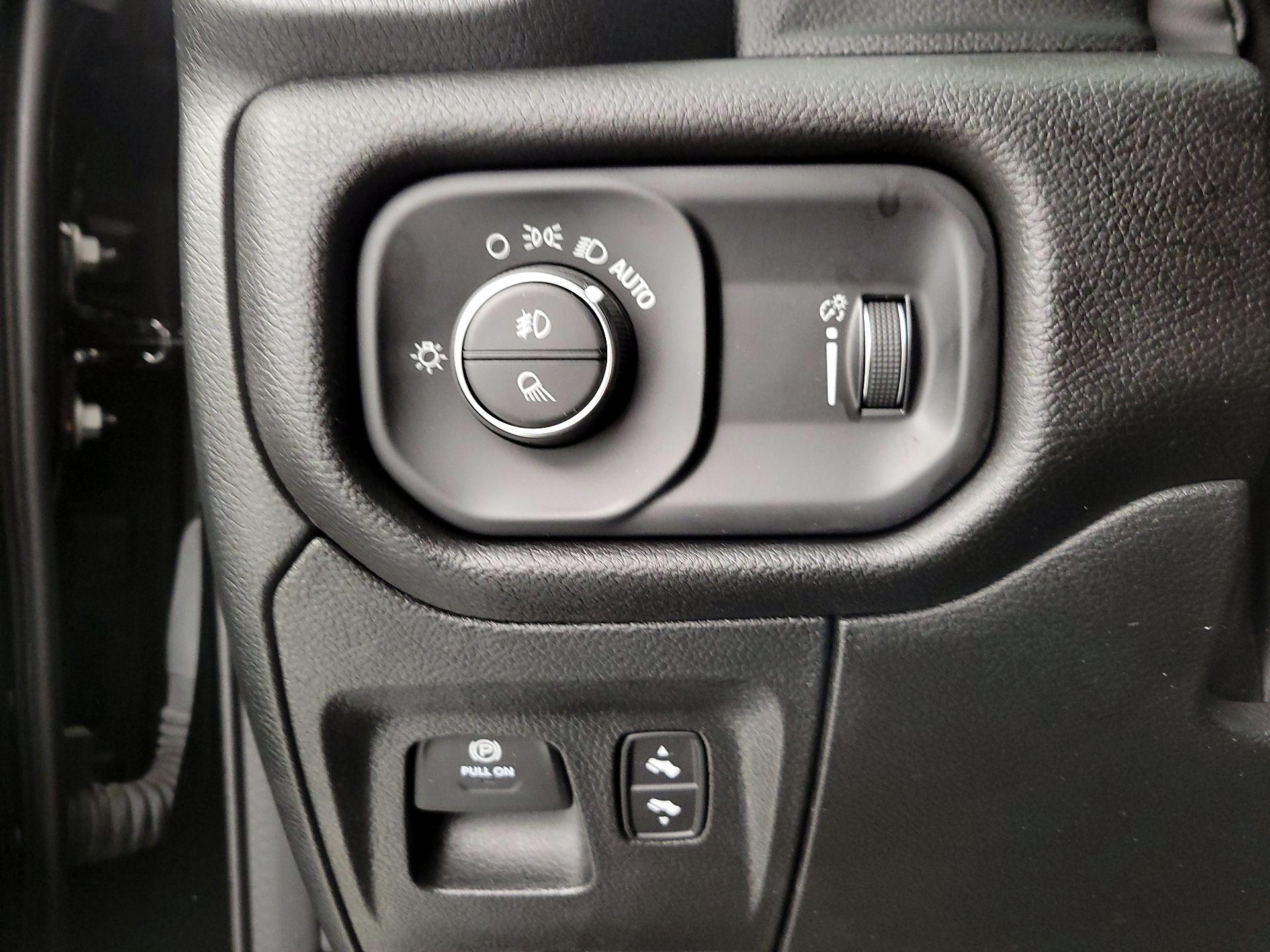 Thumbnail: 2023 RAM 1500 - 13