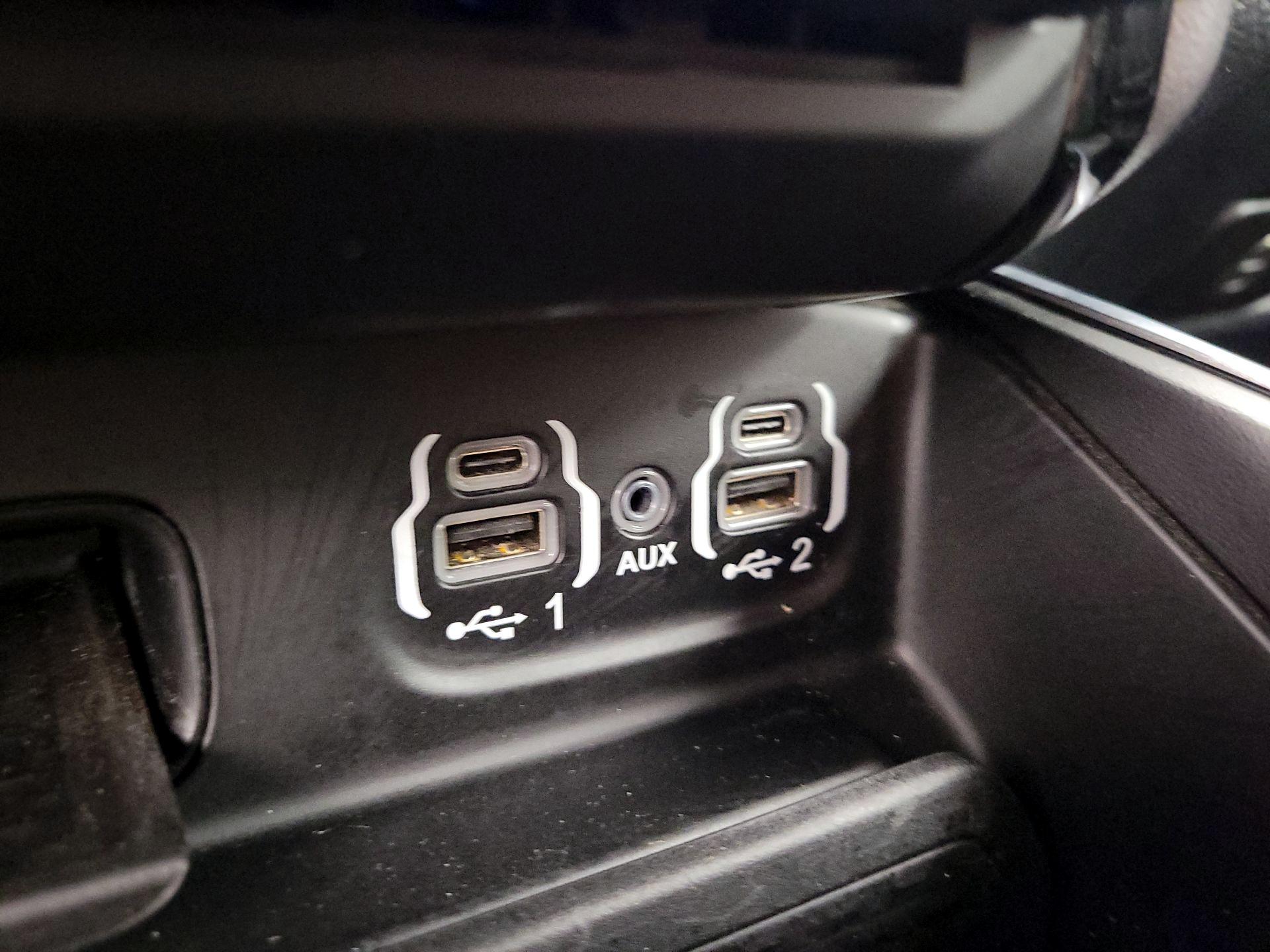 Thumbnail: 2023 RAM 1500 - 19