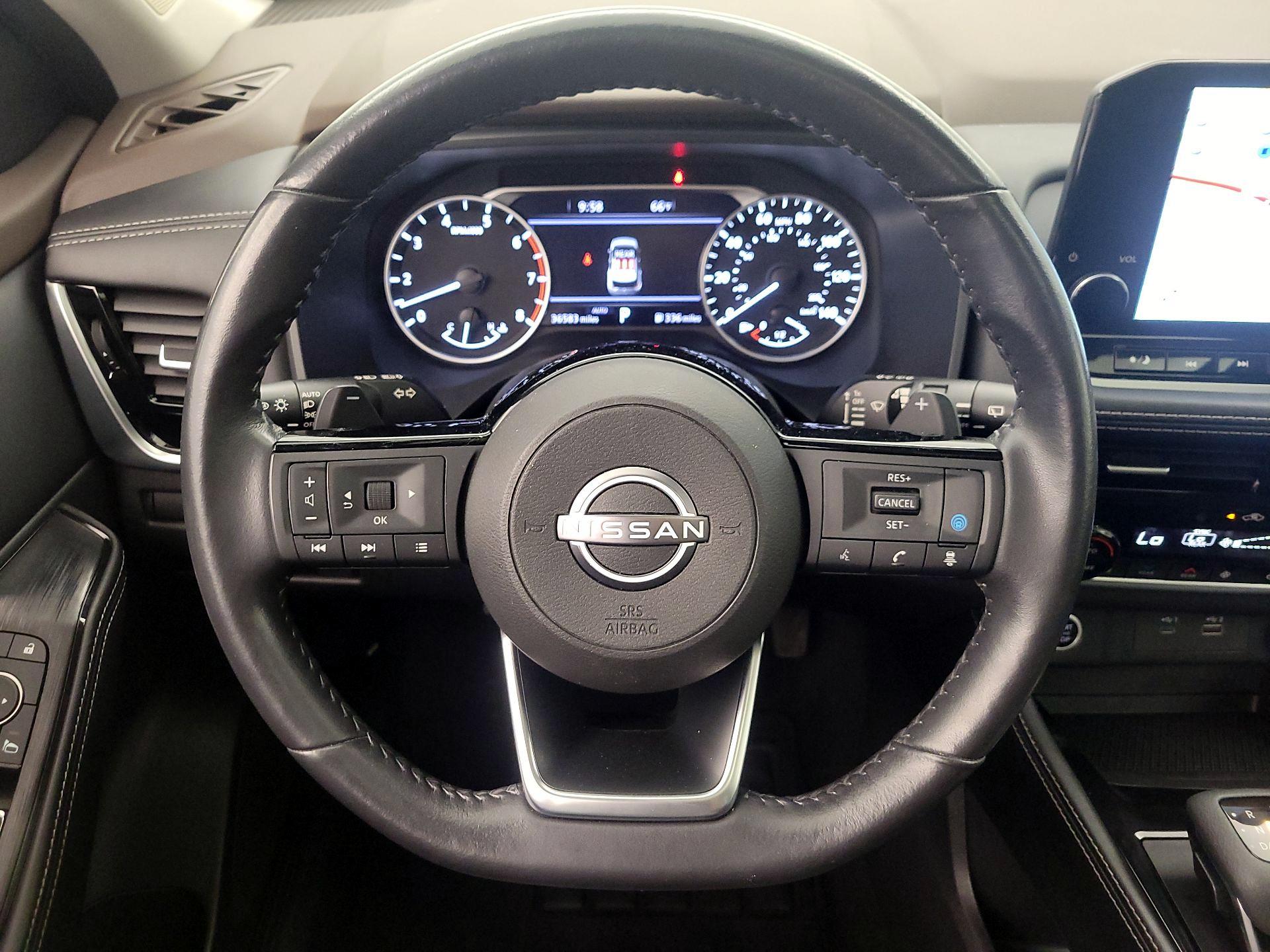 Thumbnail: 2023 Nissan Rogue - 10
