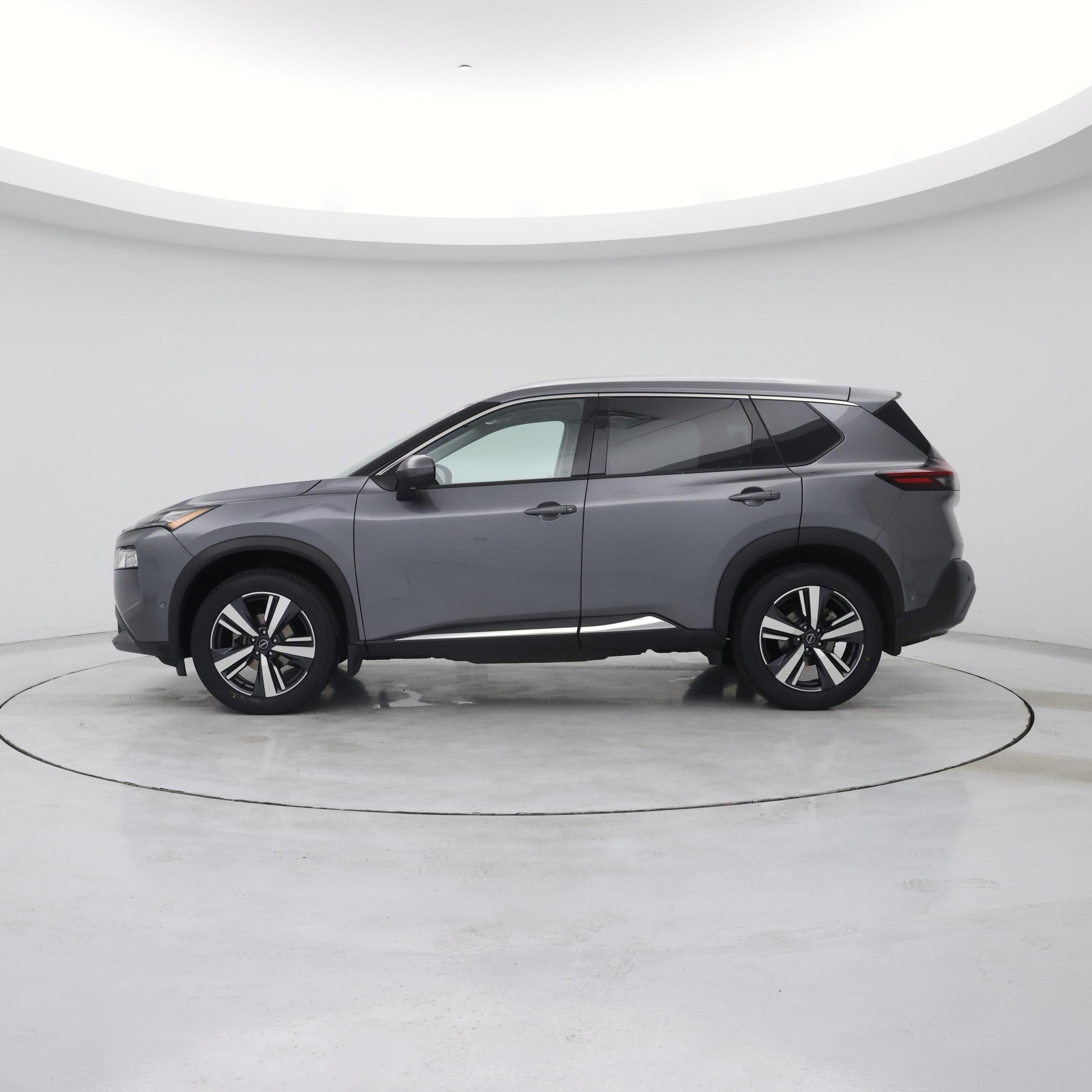 Thumbnail: 2023 Nissan Rogue - 3