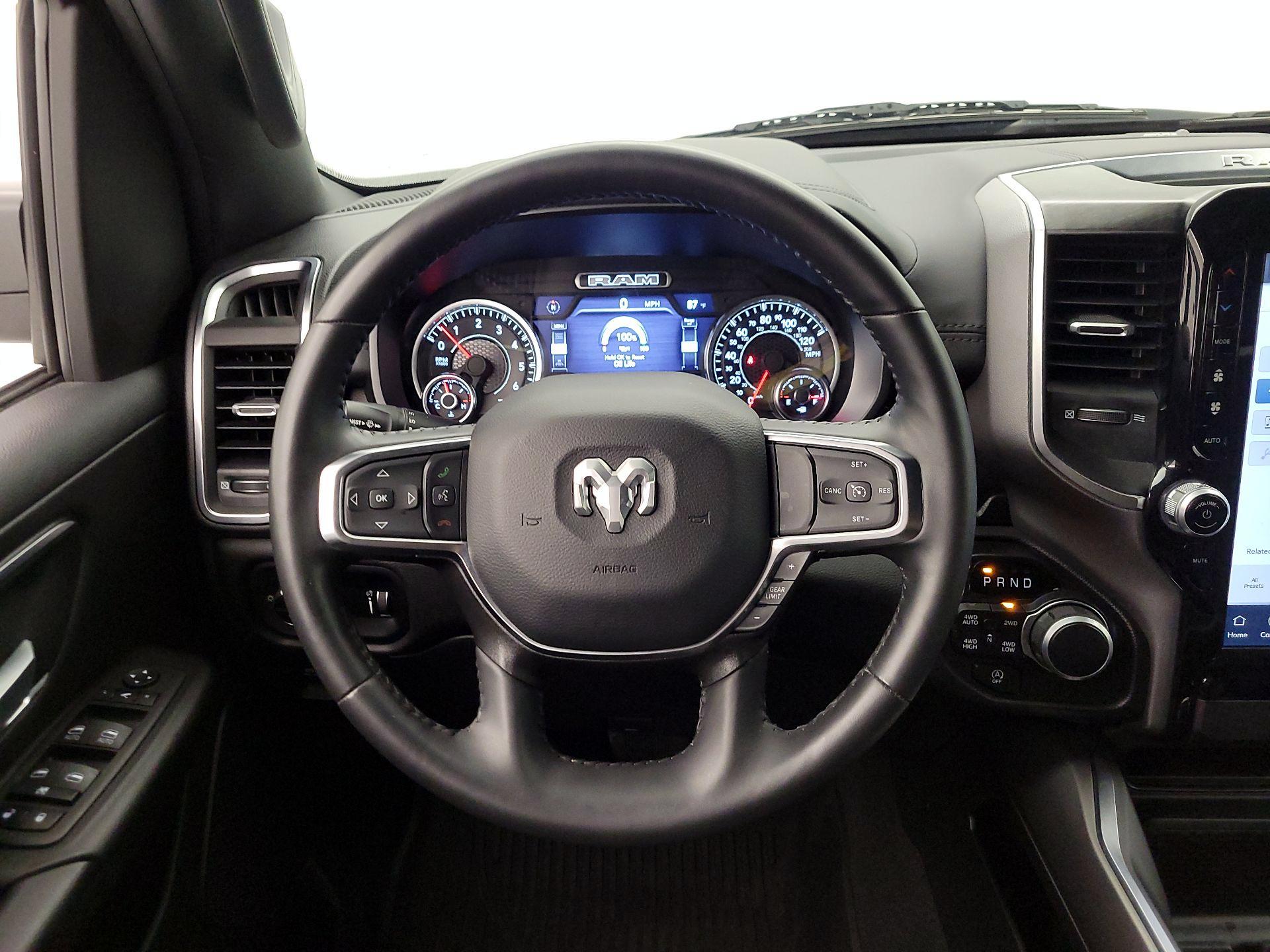 Thumbnail: 2024 RAM 1500 - 10