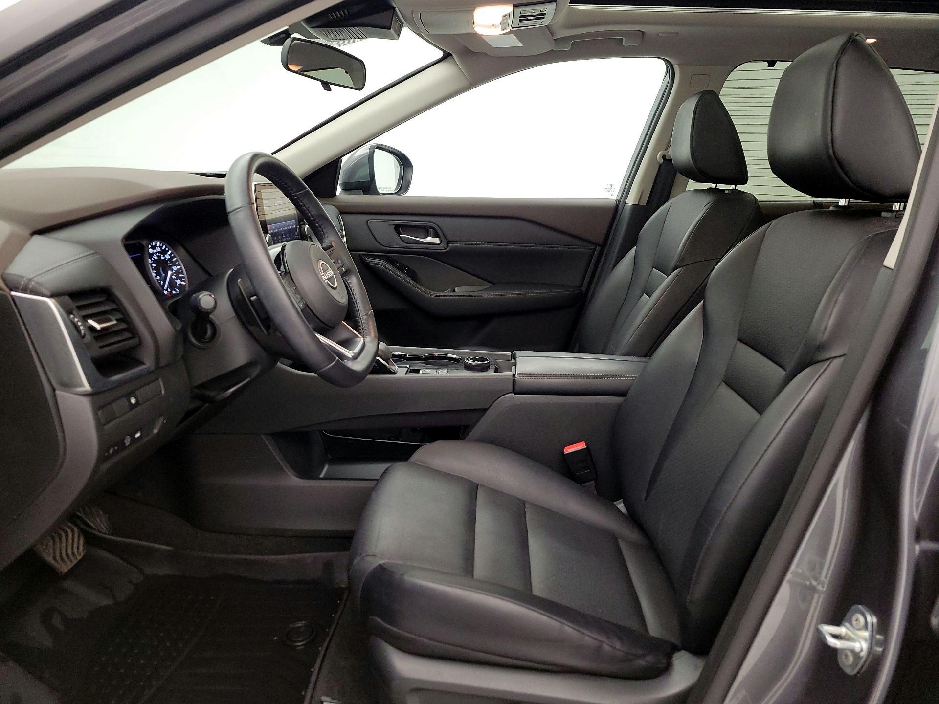 Thumbnail: 2023 Nissan Rogue - 11
