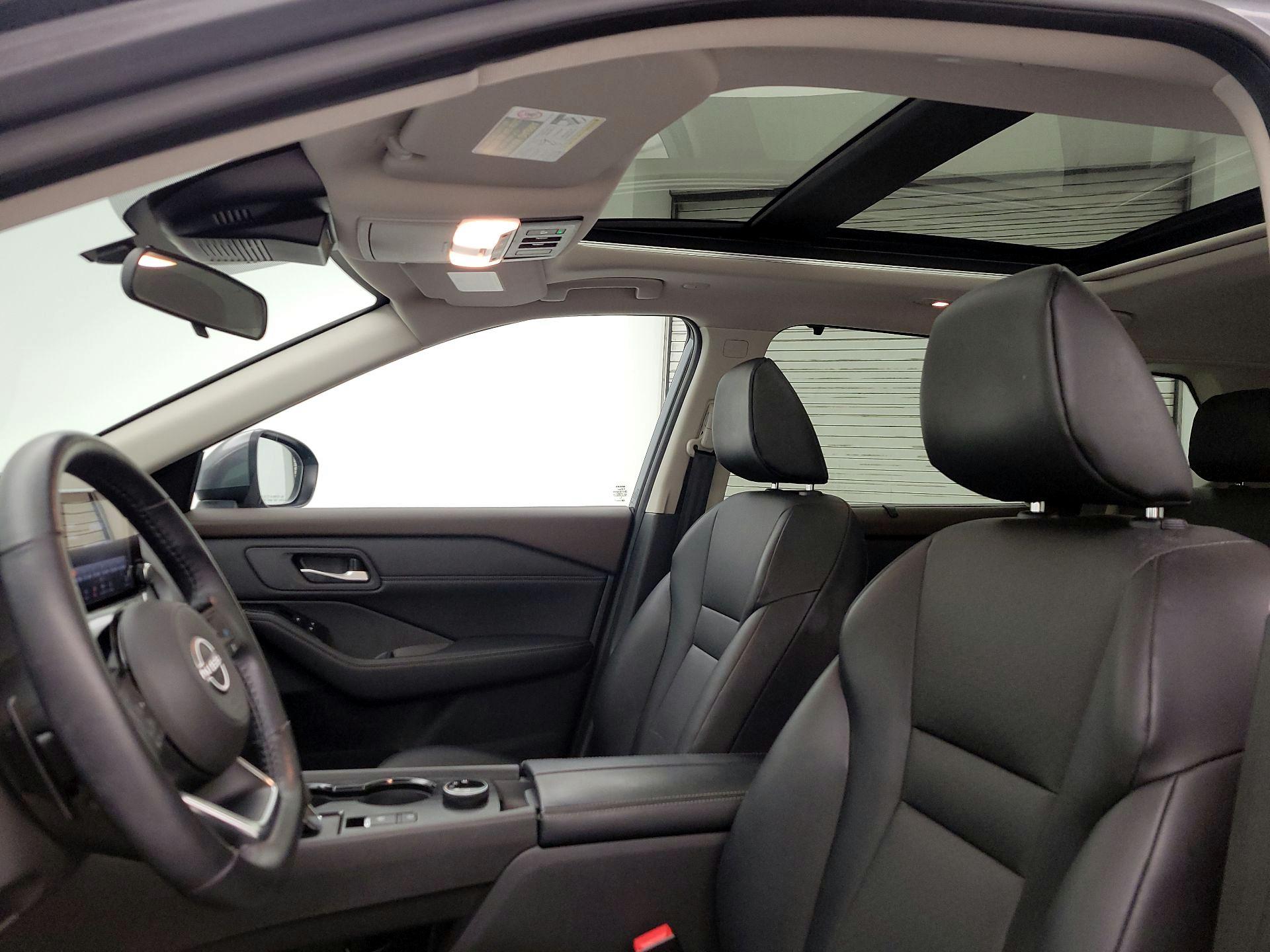 Thumbnail: 2023 Nissan Rogue - 19