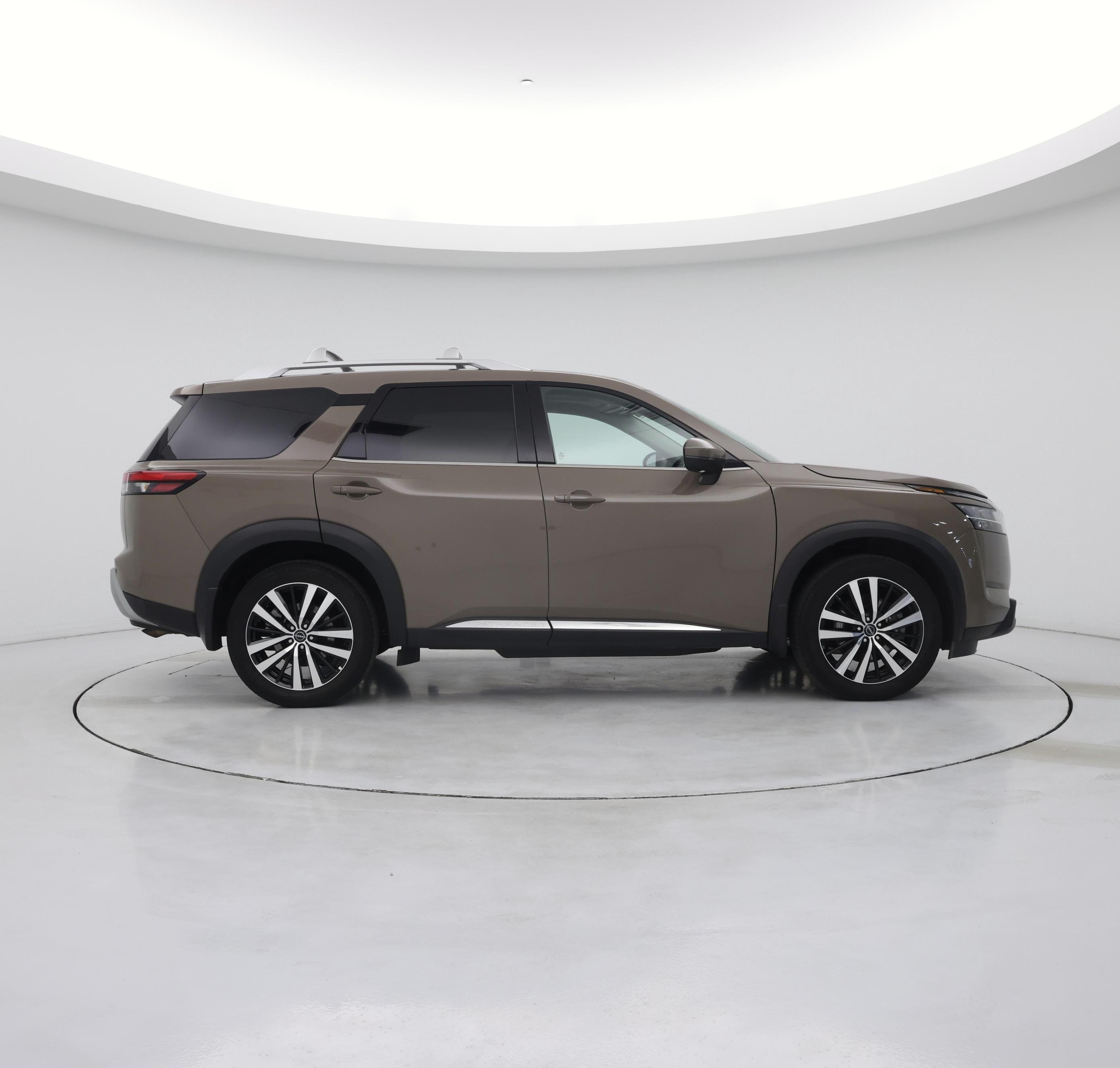 Thumbnail: 2024 Nissan Pathfinder - 7