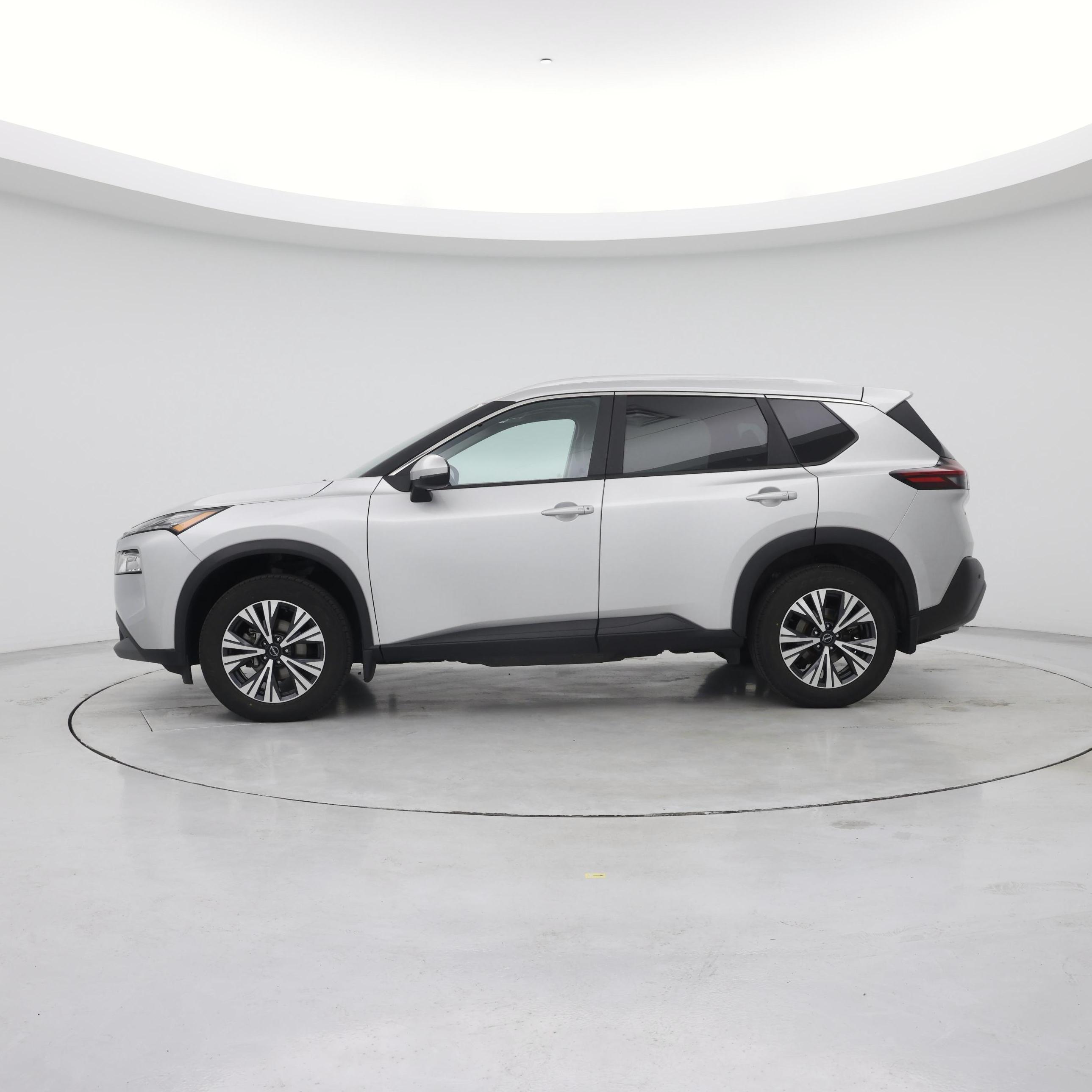 Thumbnail: 2023 Nissan Rogue - 3