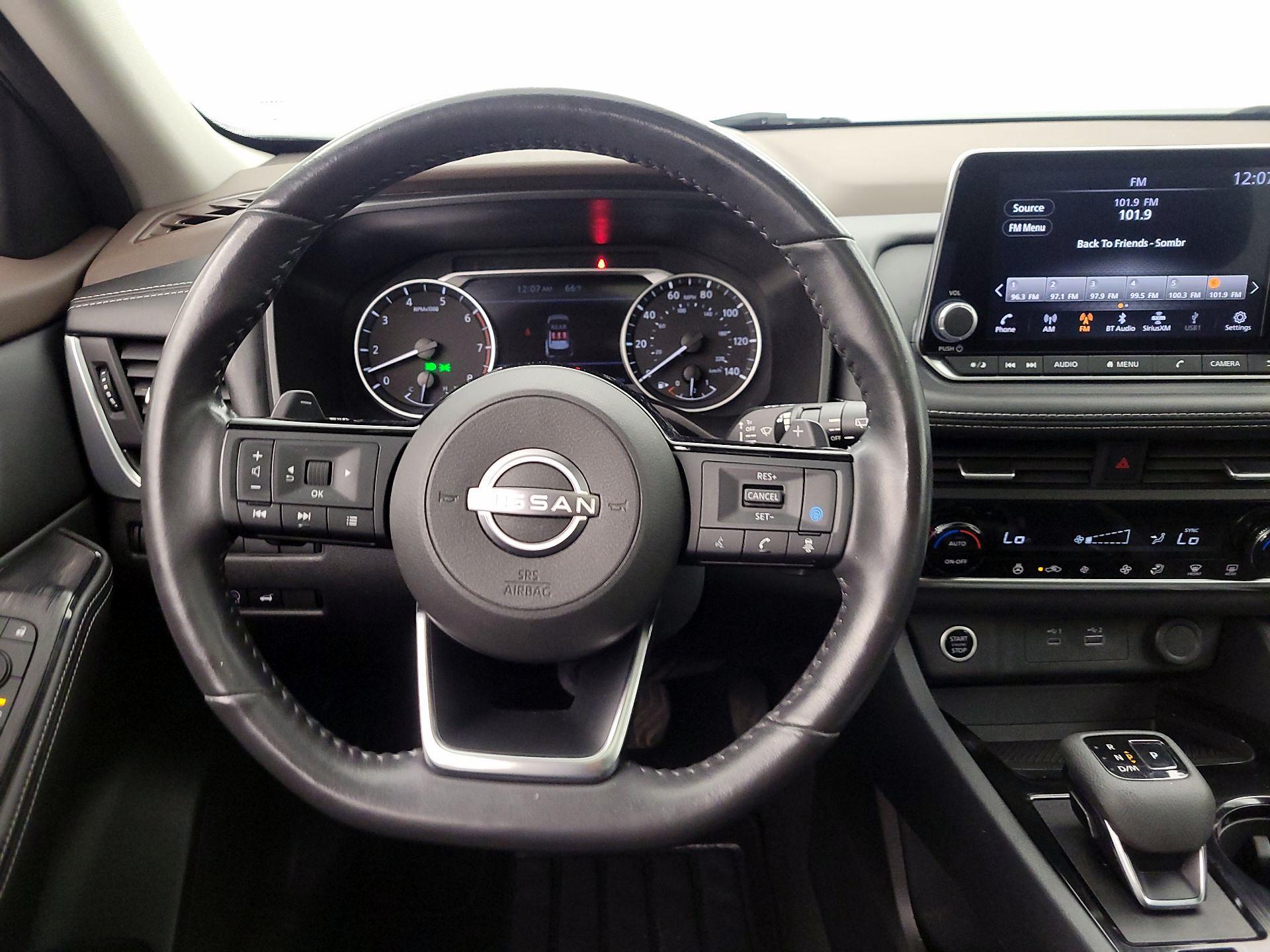 Thumbnail: 2023 Nissan Rogue - 10