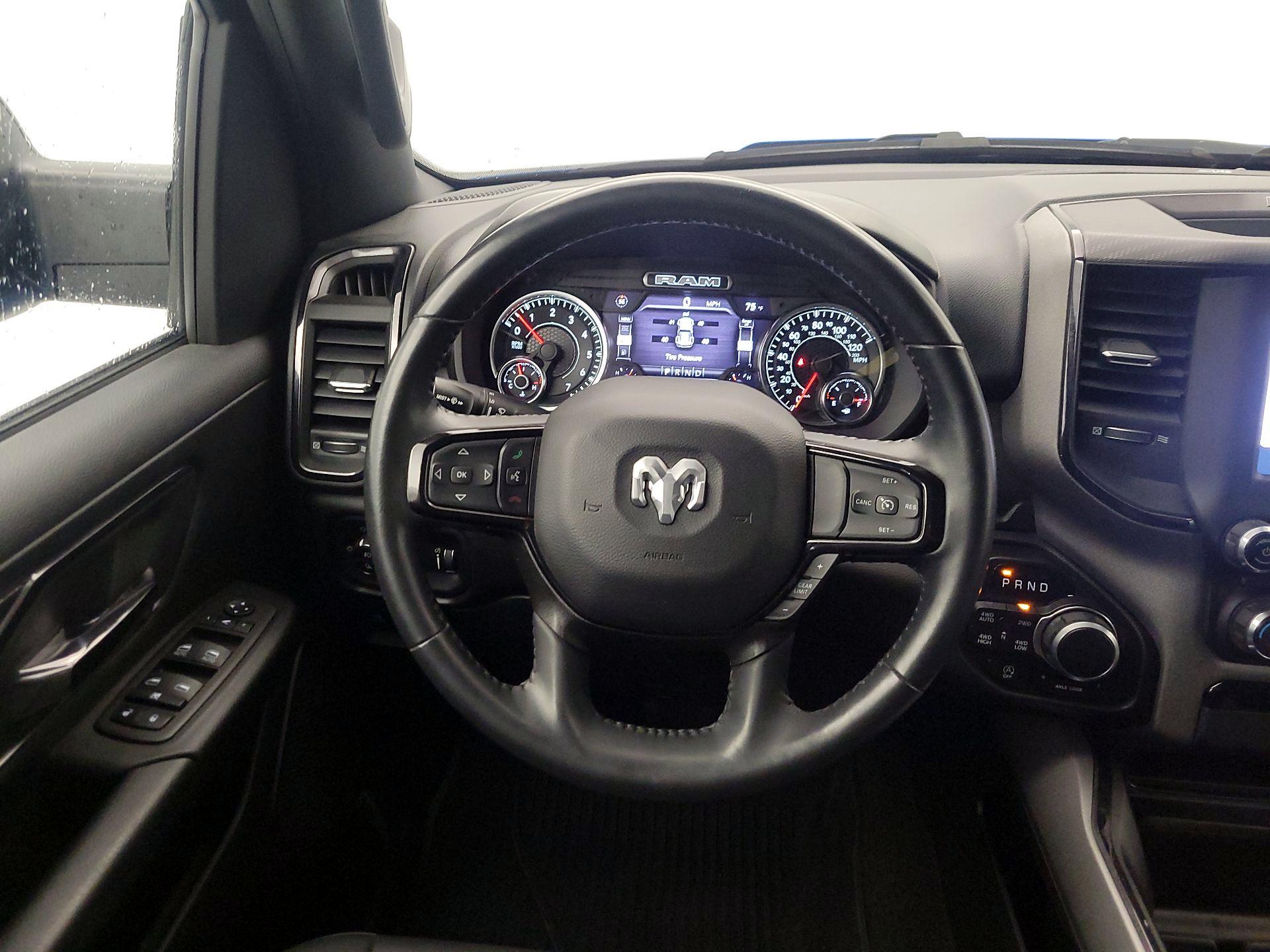 Thumbnail: 2023 RAM 1500 - 10