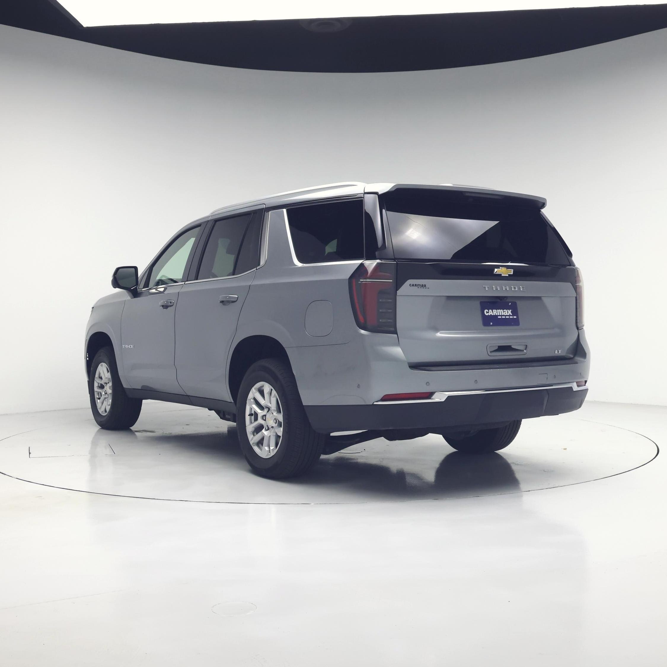 Thumbnail: 2025 Chevrolet Tahoe - 2