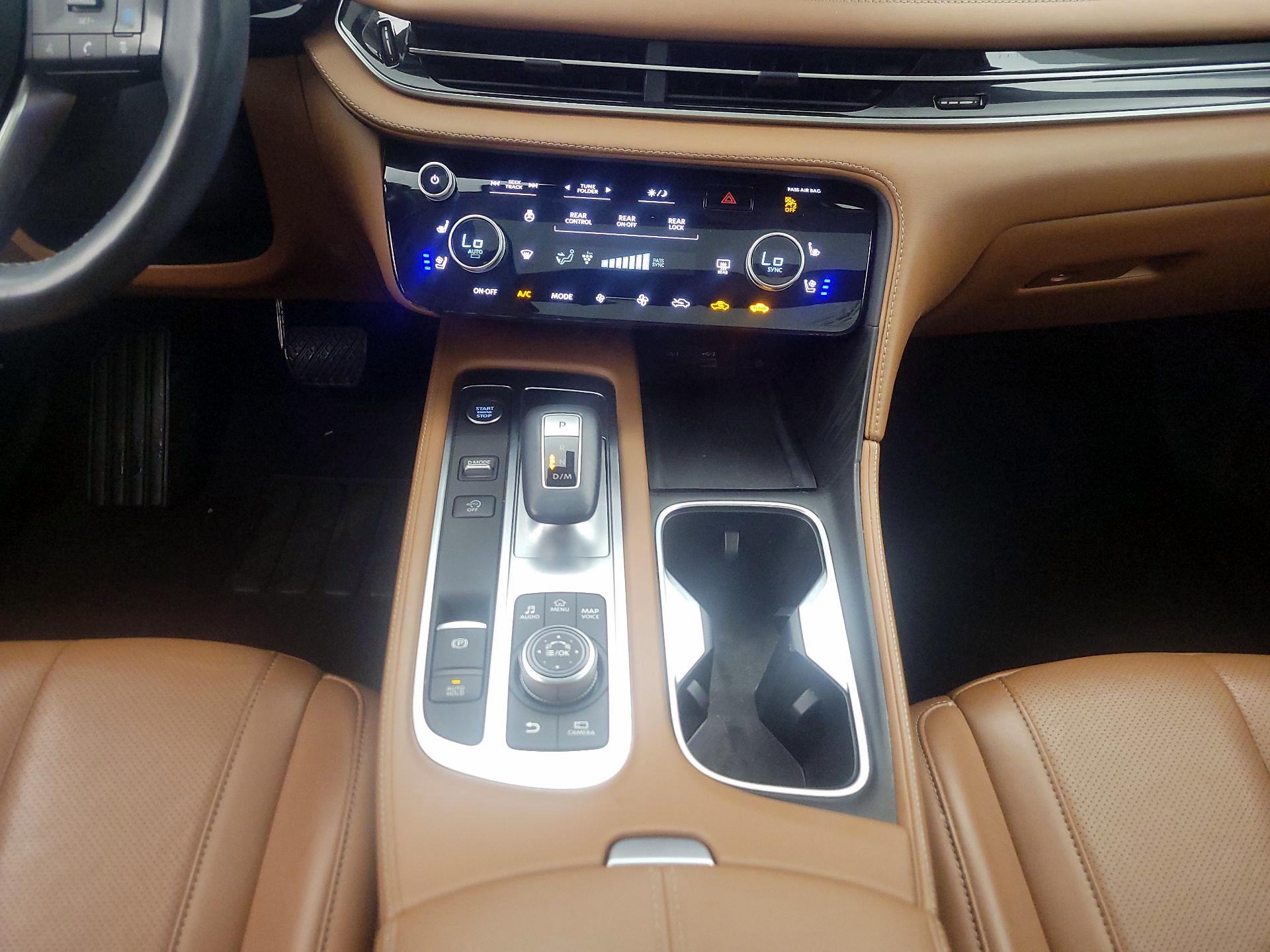 Thumbnail: 2023 INFINITI QX60 - 17