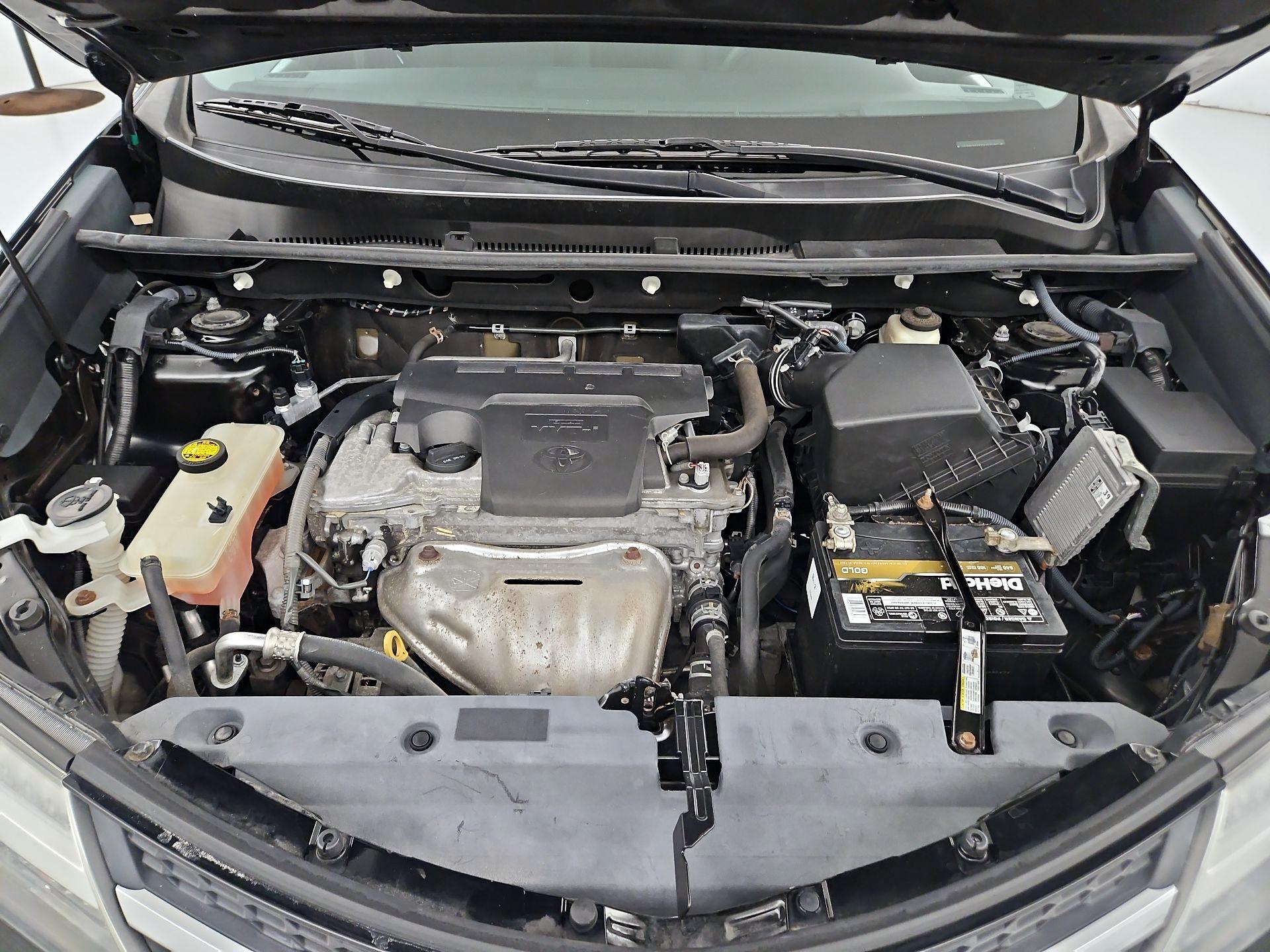 Thumbnail: 2014 Toyota RAV4 - 19