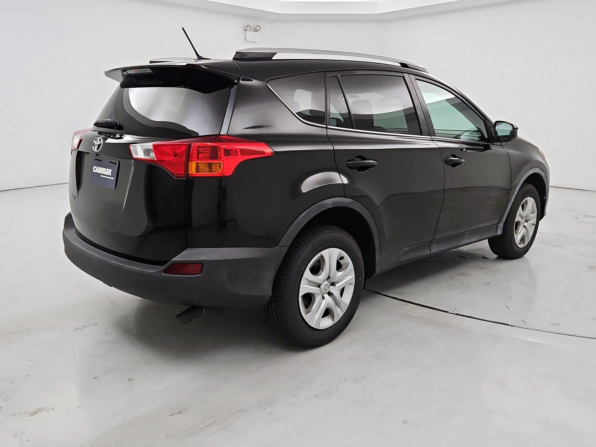 Thumbnail: 2014 Toyota RAV4 - 5