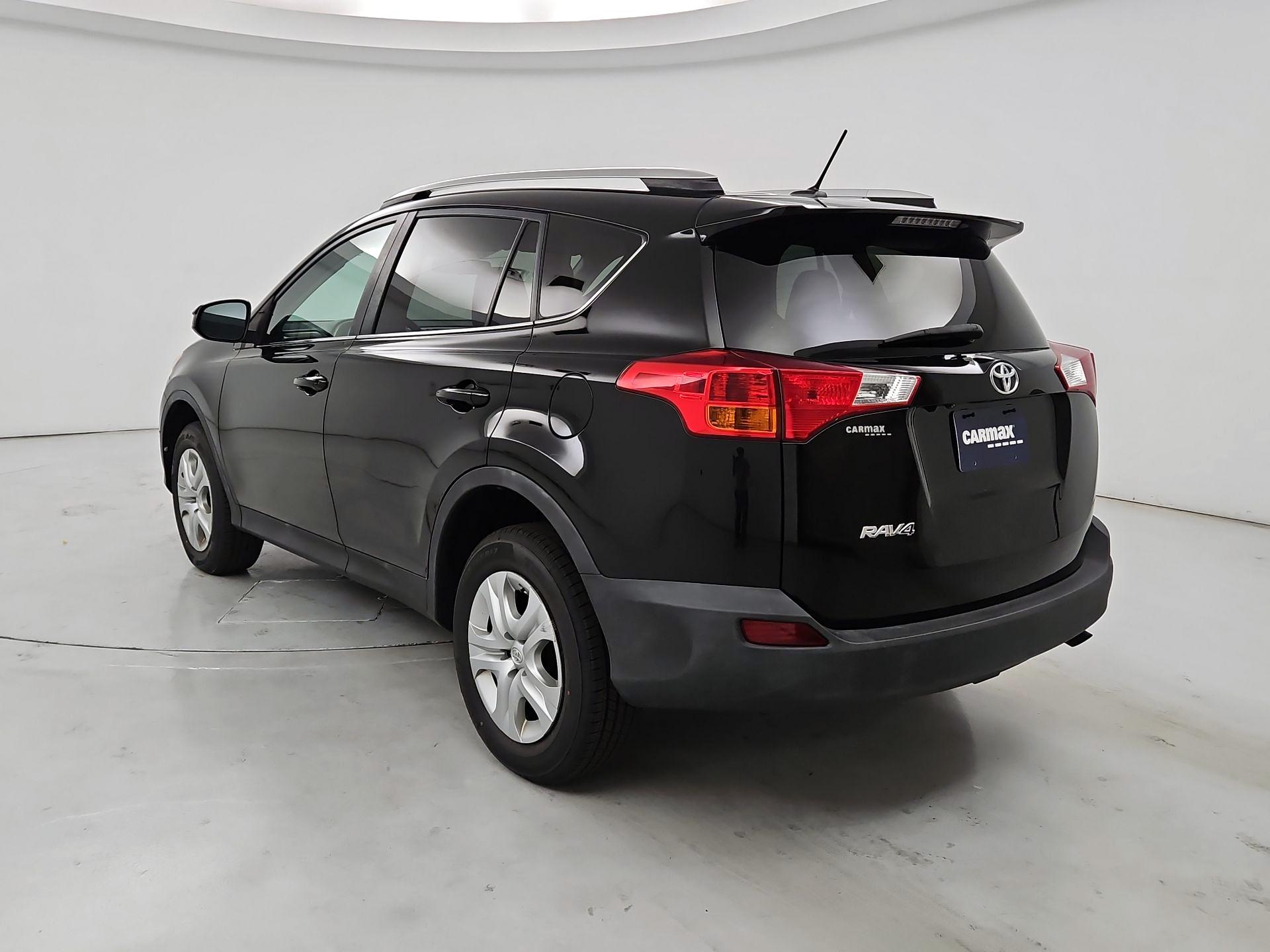 Thumbnail: 2014 Toyota RAV4 - 7