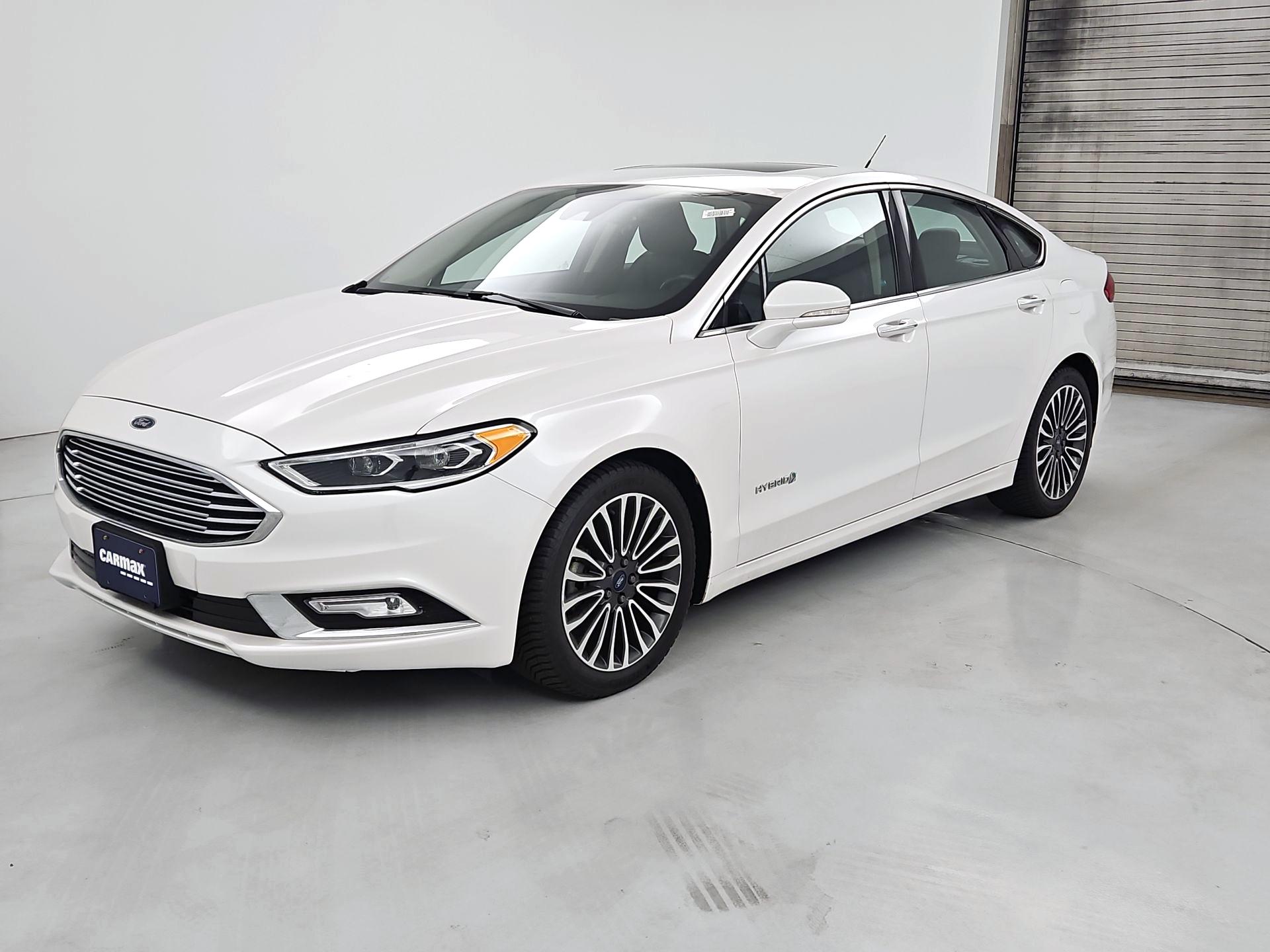 Thumbnail: 2017 Ford Fusion - 3
