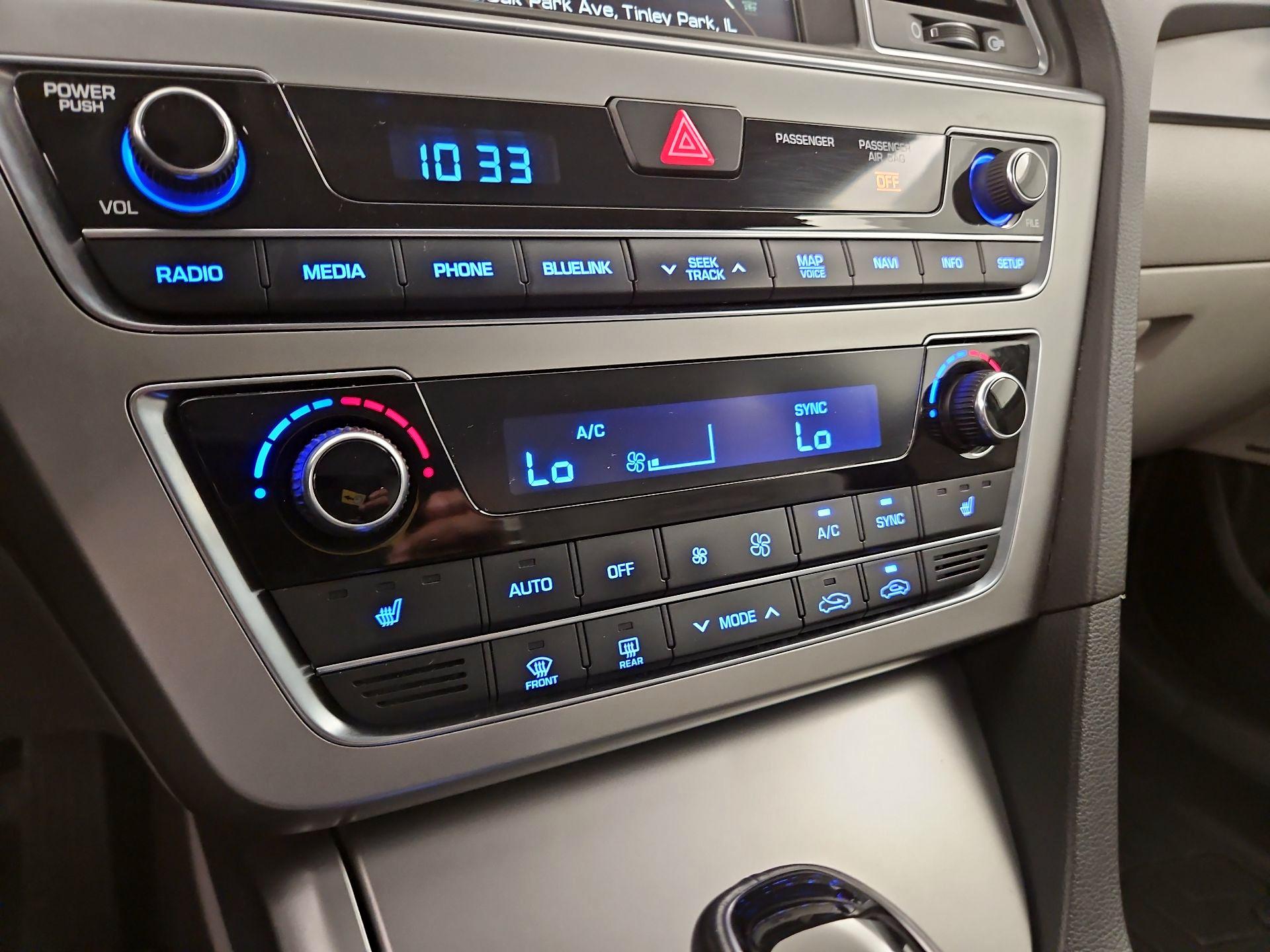 Thumbnail: 2015 Hyundai Sonata - 15