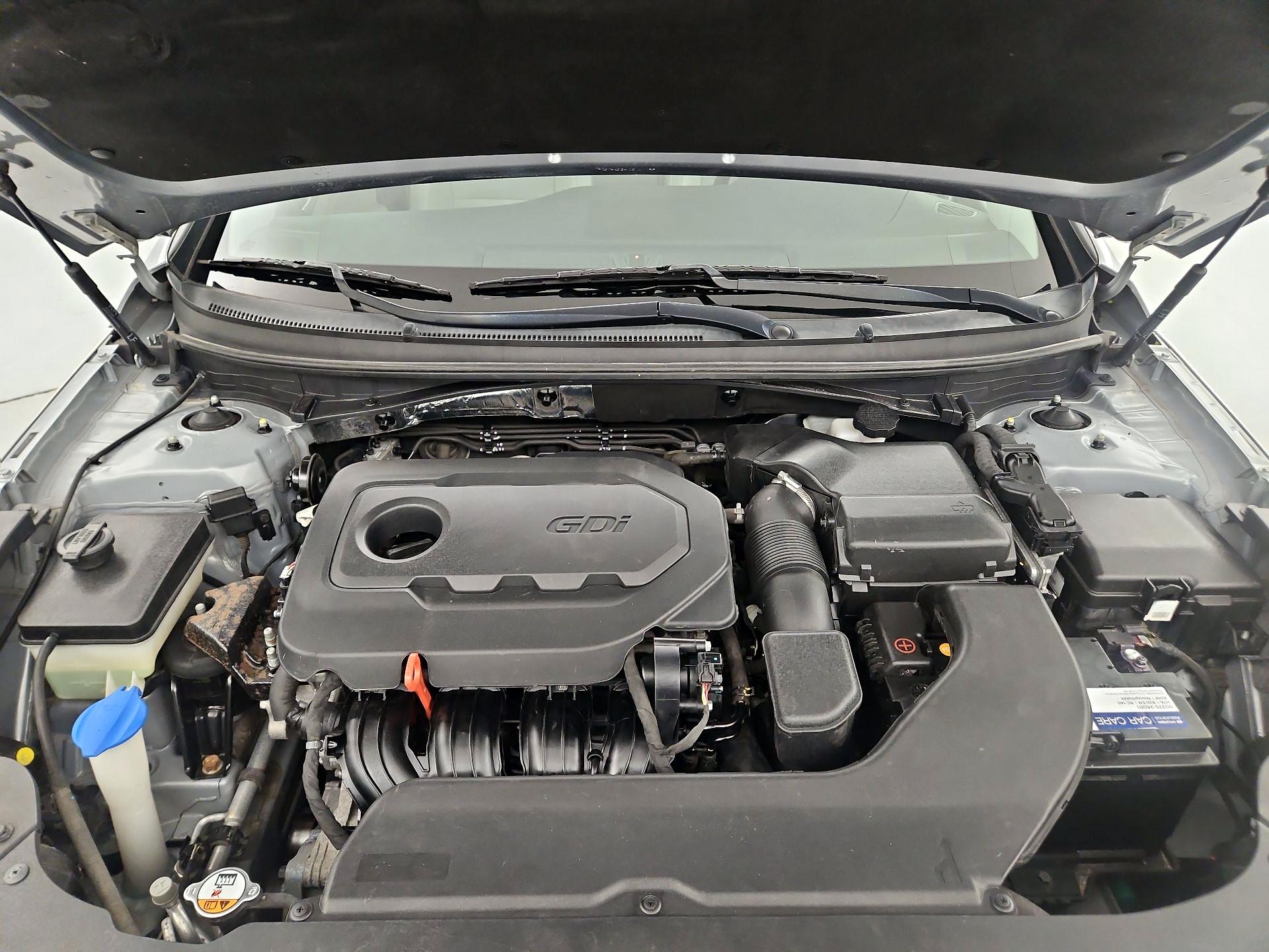 Thumbnail: 2015 Hyundai Sonata - 20