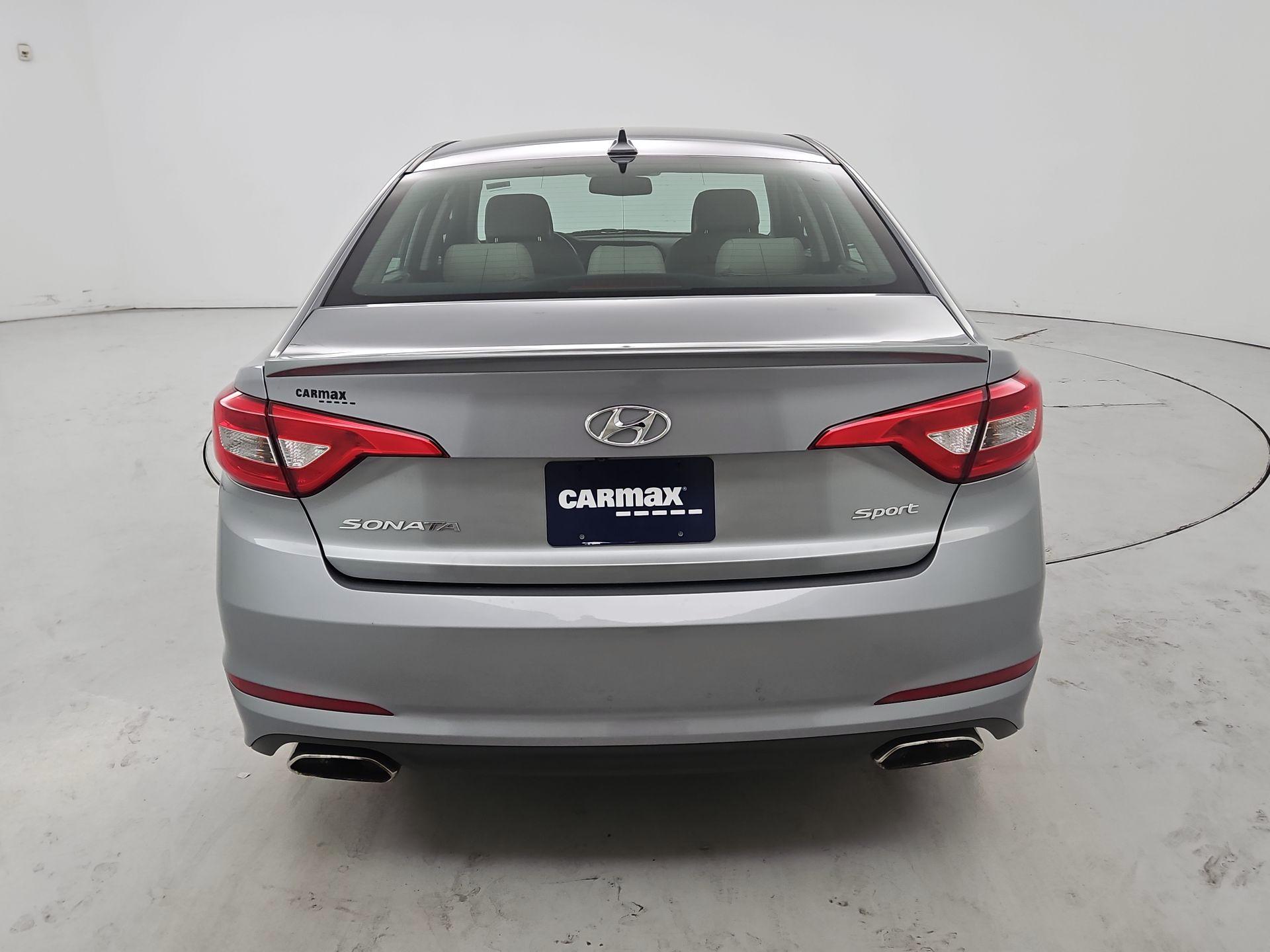 Thumbnail: 2015 Hyundai Sonata - 6