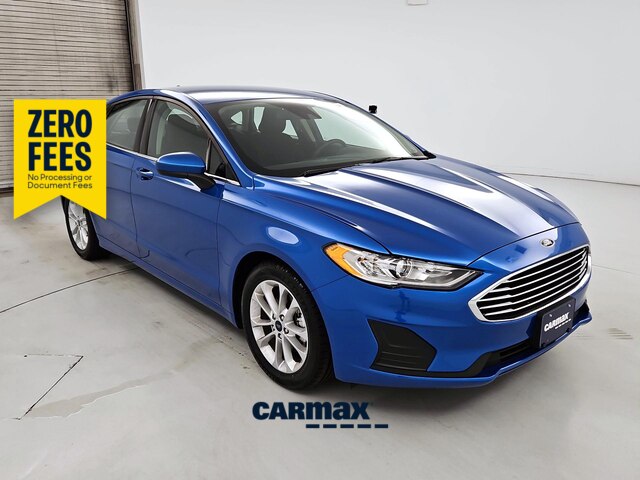 Blue 2019 Ford Fusion SE Sedan Front-Wheel Drive Automatic