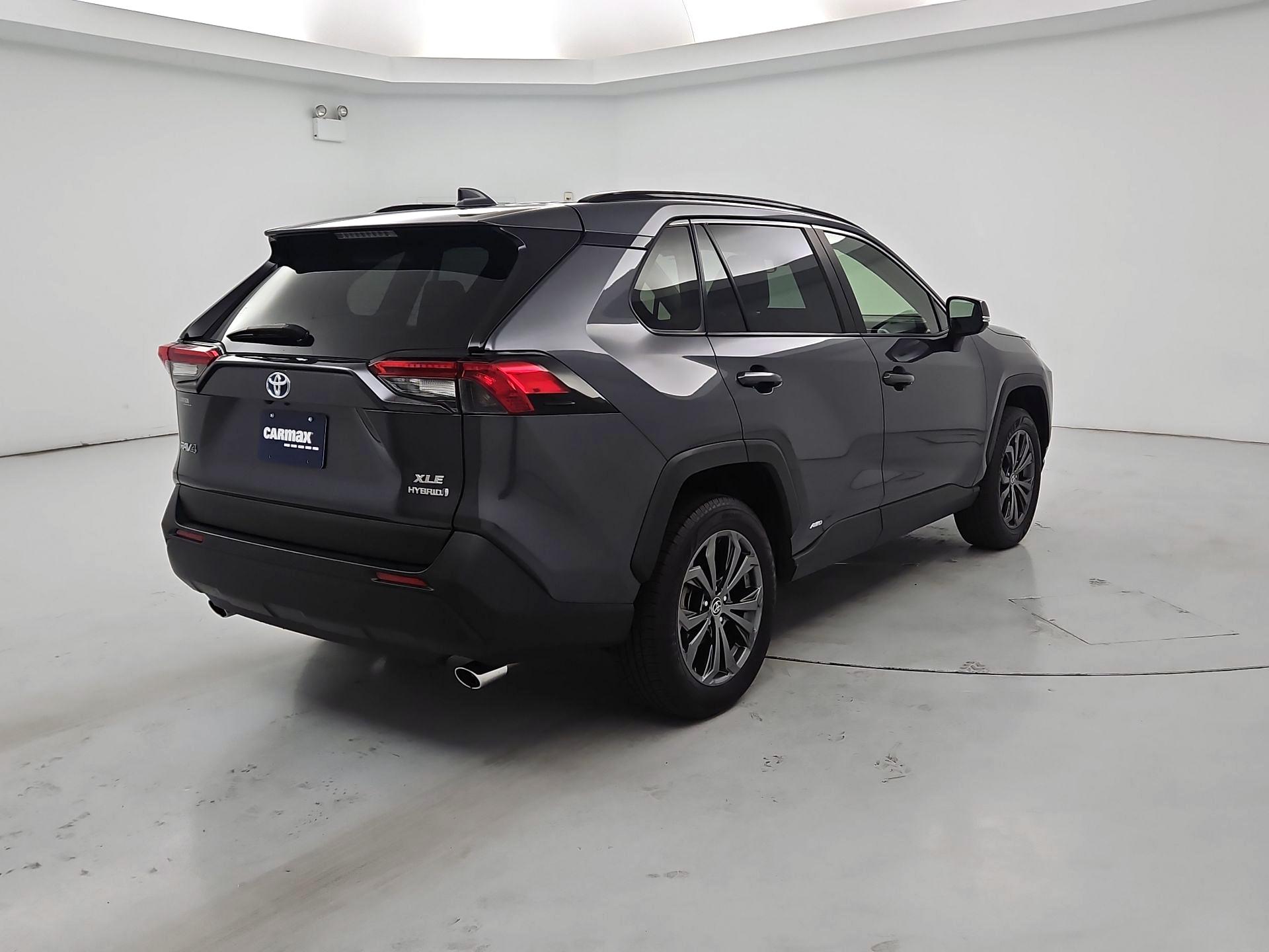 Thumbnail: 2022 Toyota RAV4 - 5