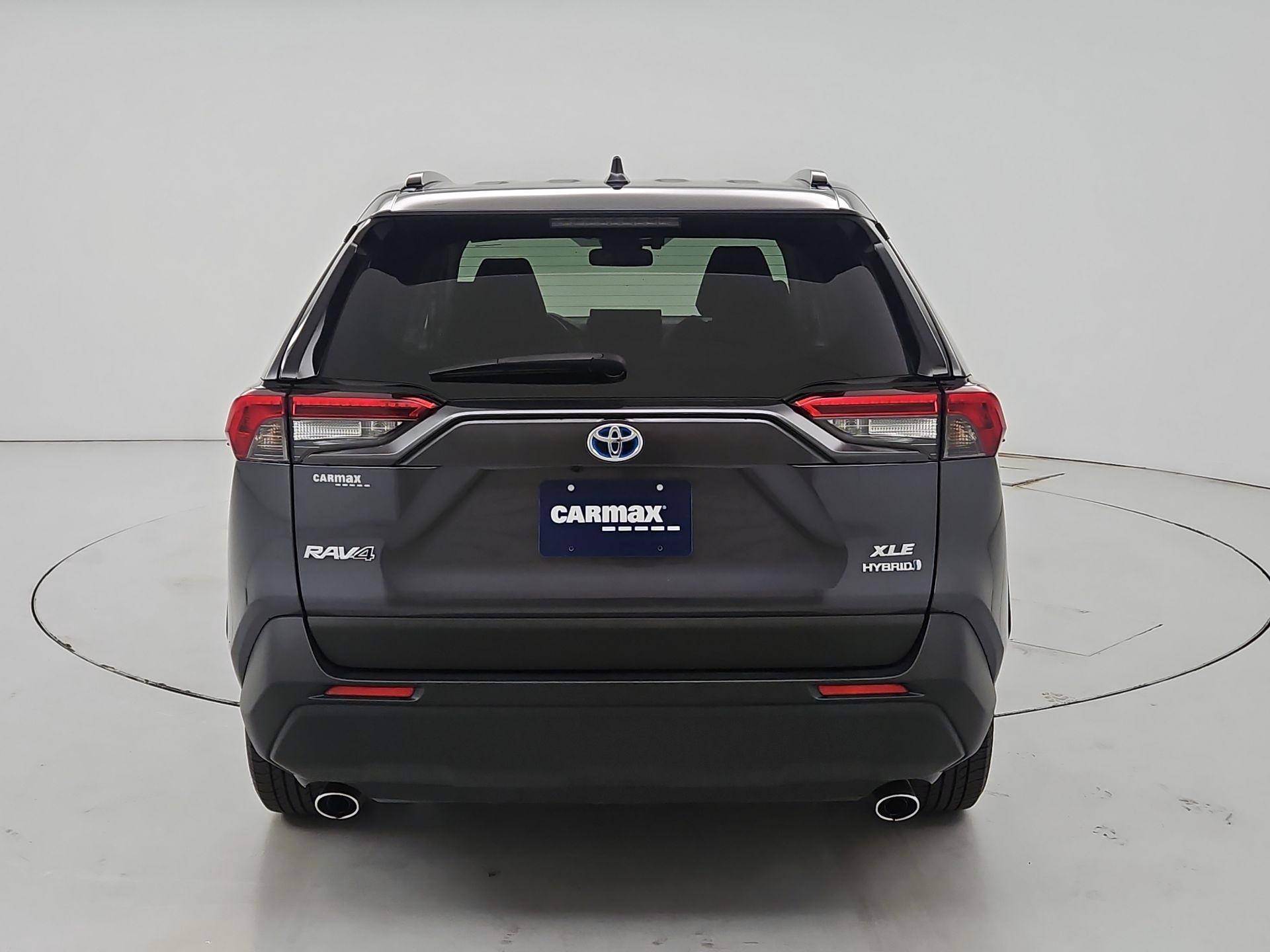 Thumbnail: 2022 Toyota RAV4 - 6