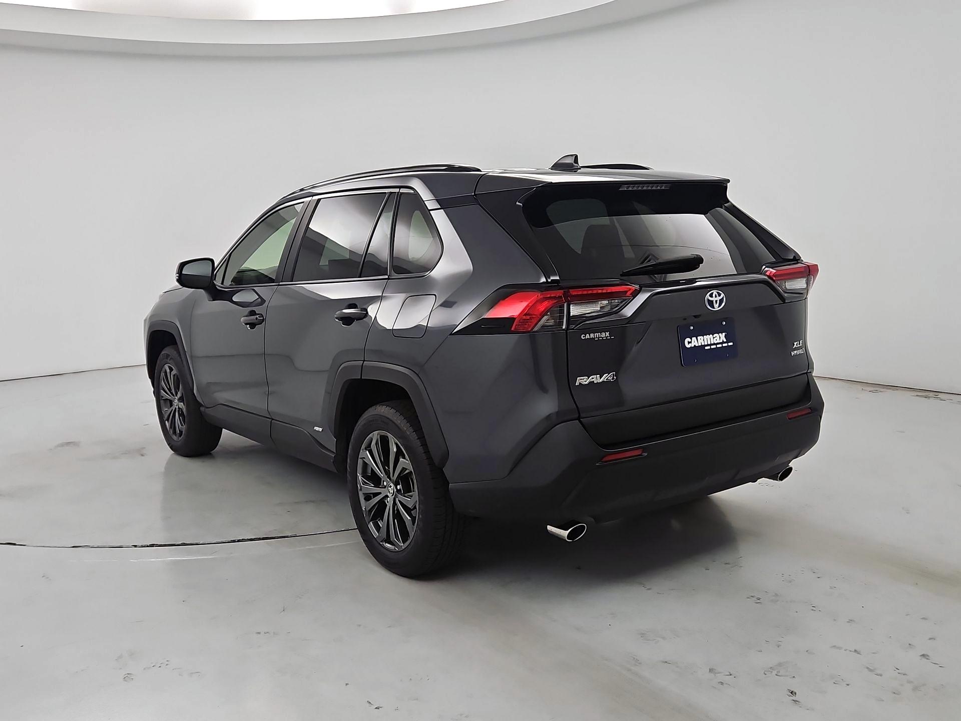 Thumbnail: 2022 Toyota RAV4 - 7