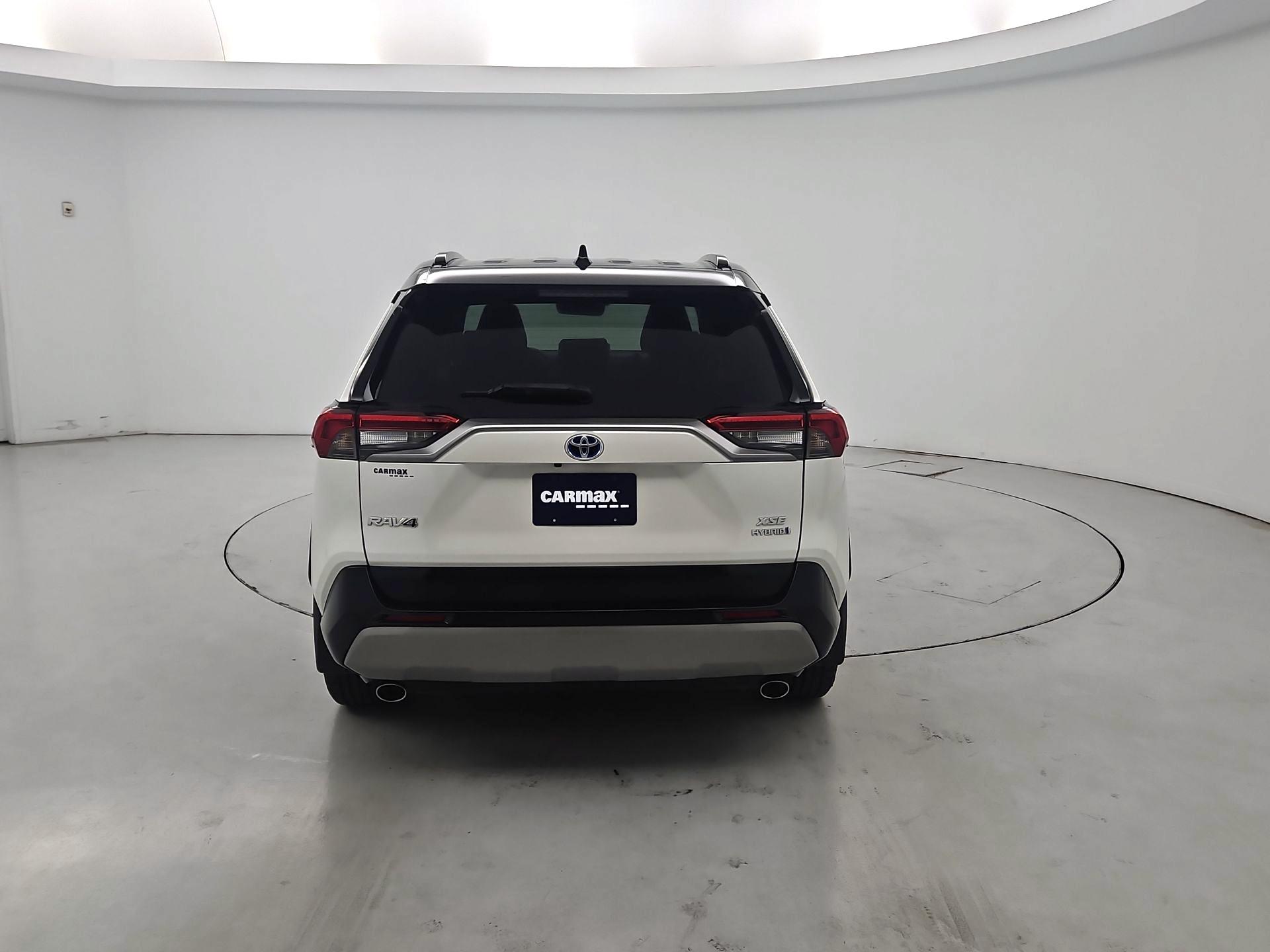 Thumbnail: 2022 Toyota RAV4 - 6
