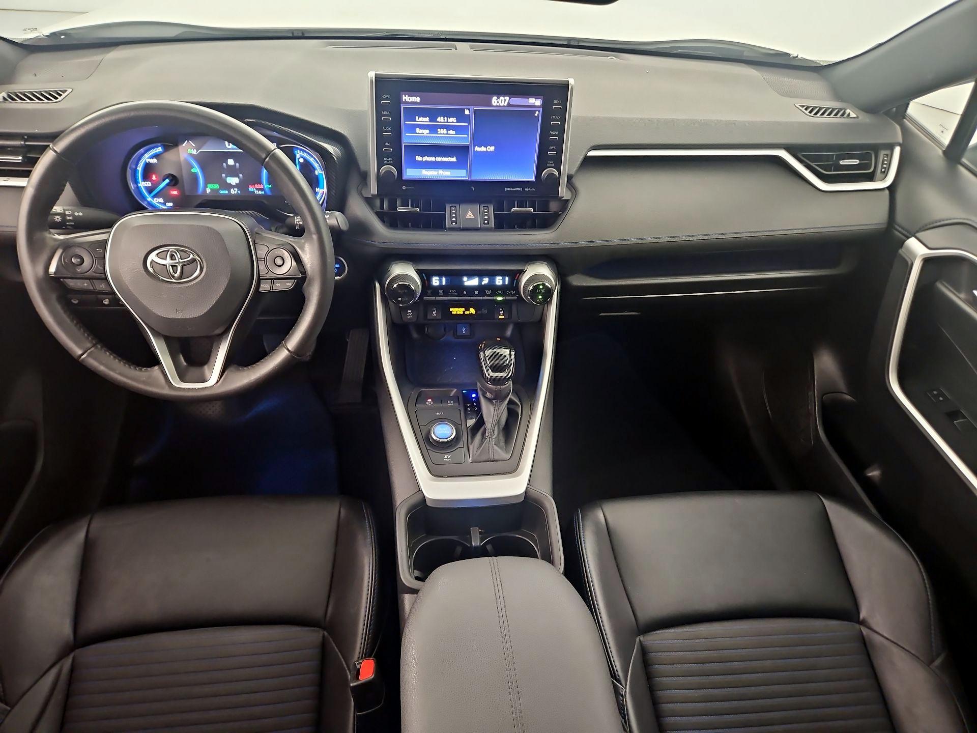 Thumbnail: 2022 Toyota RAV4 - 8