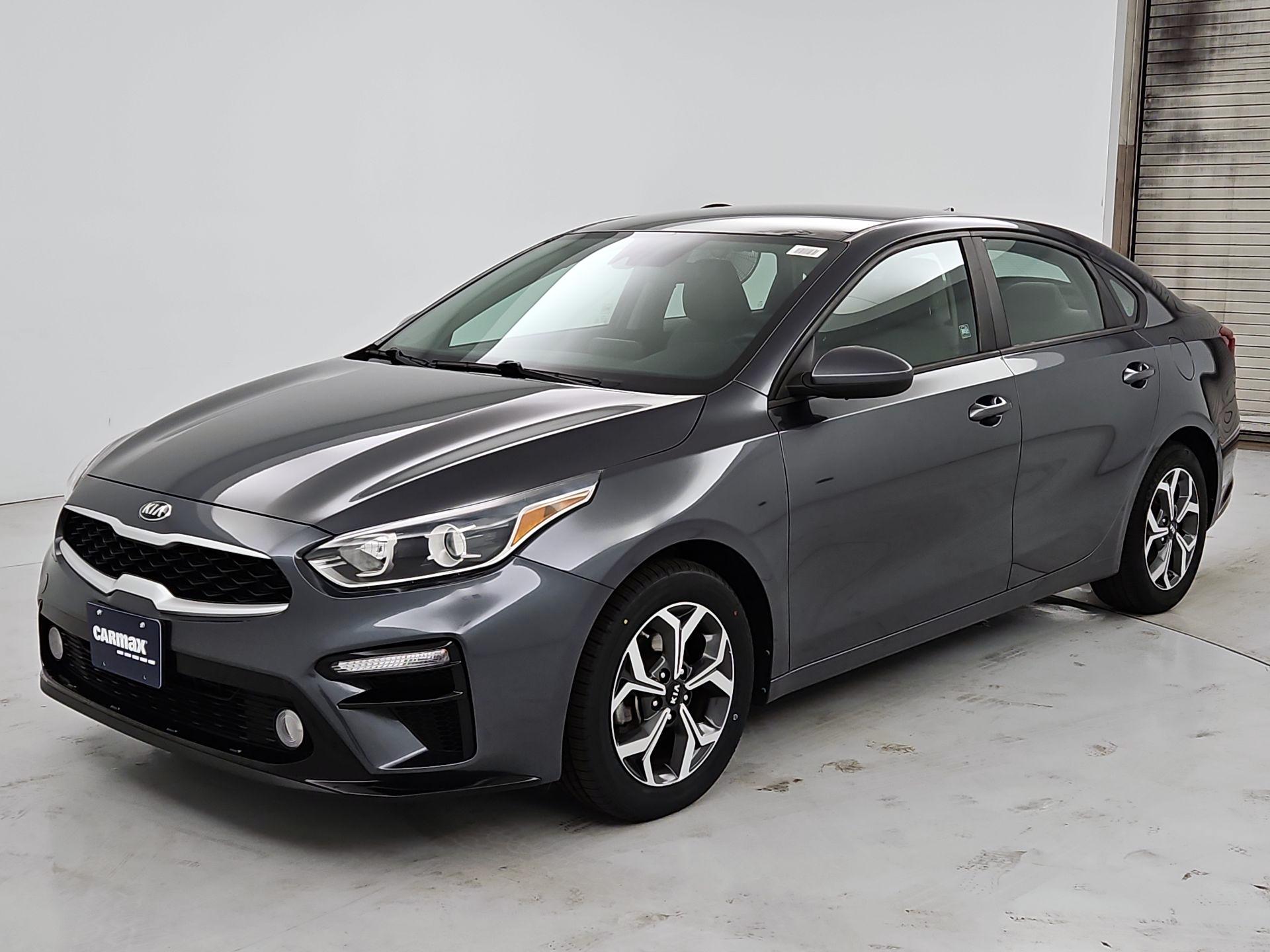Thumbnail: 2021 Kia Forte - 3