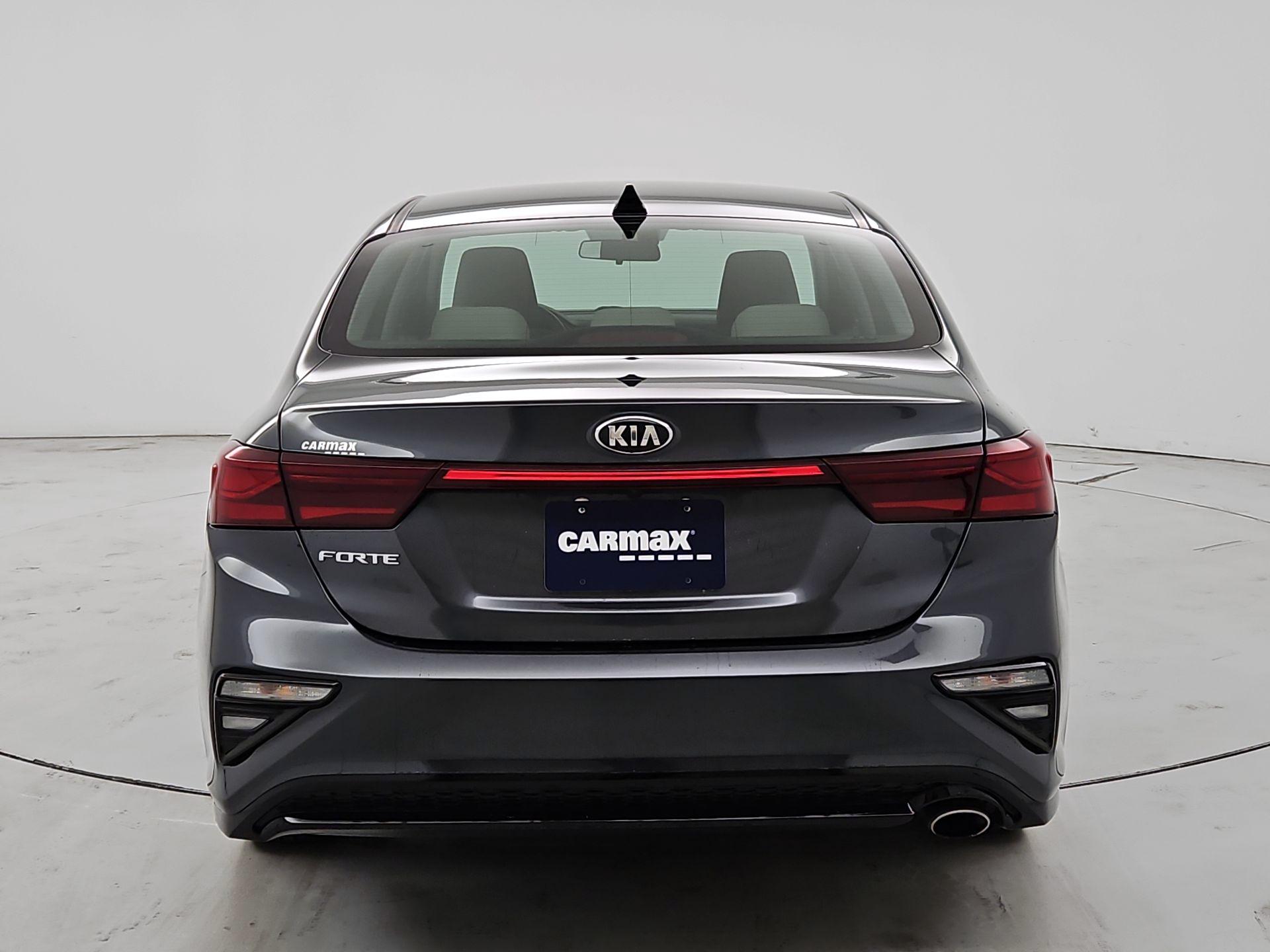 Thumbnail: 2021 Kia Forte - 6