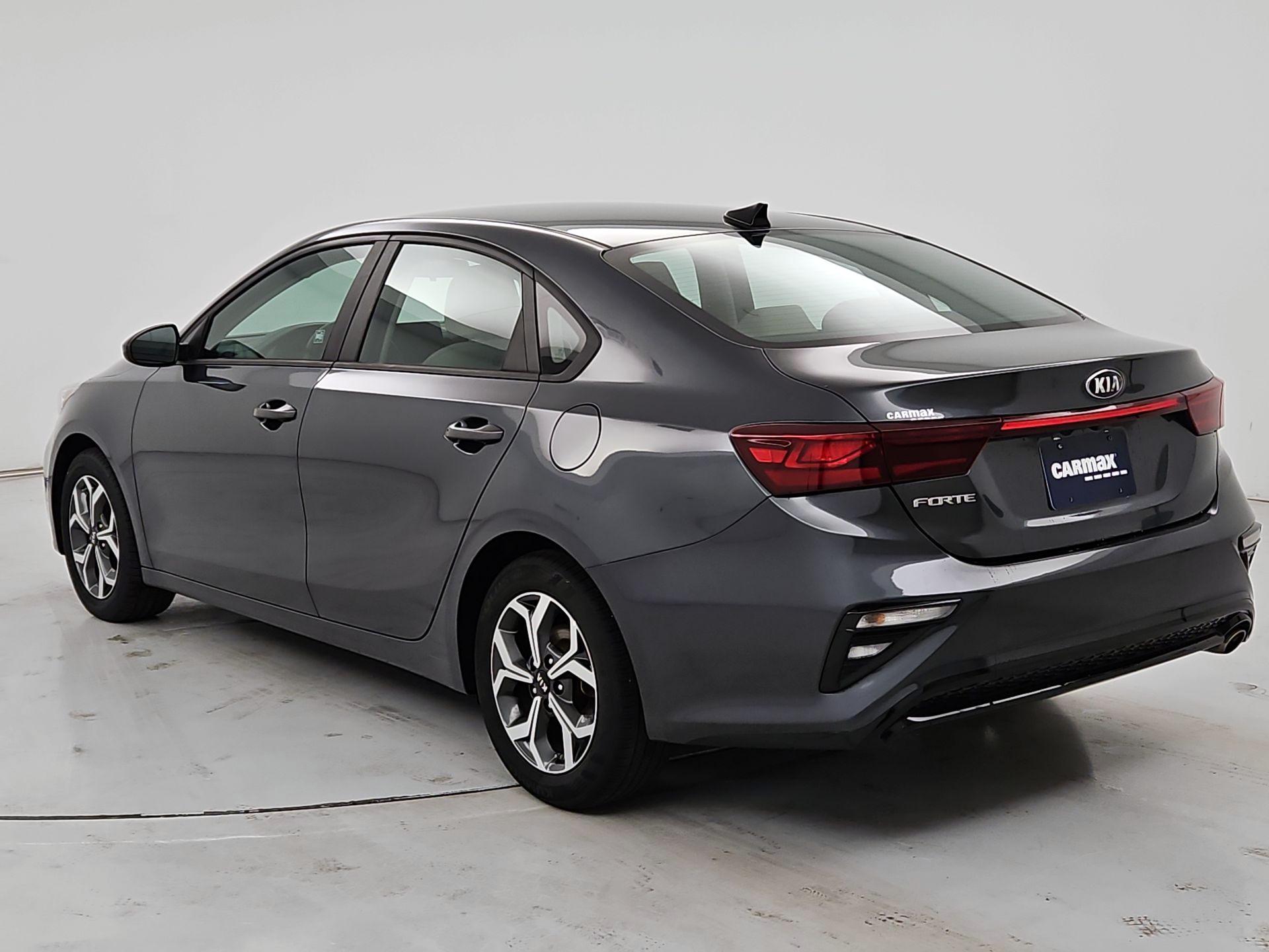 Thumbnail: 2021 Kia Forte - 7