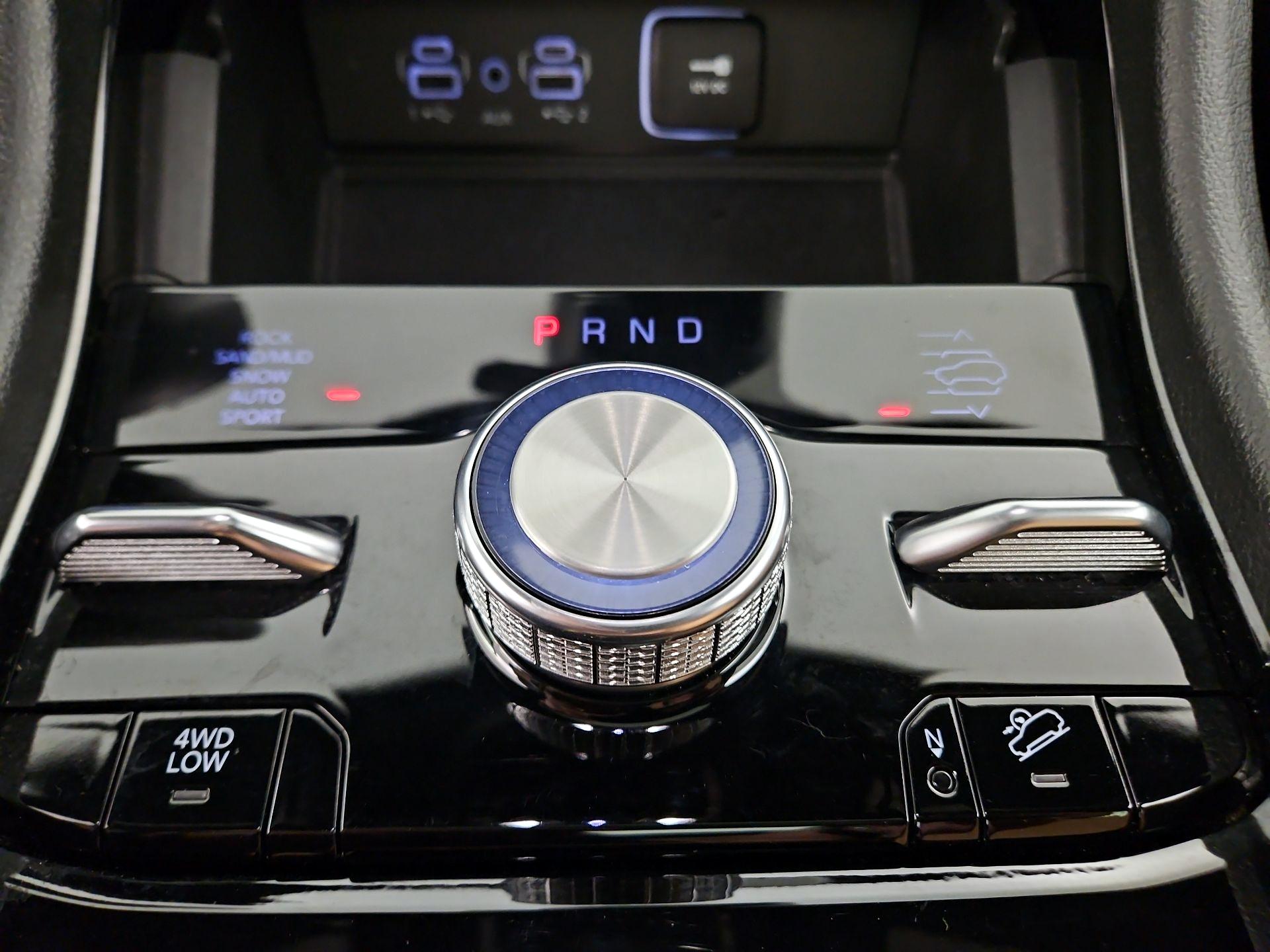 Thumbnail: 2022 Jeep Grand Cherokee - 16