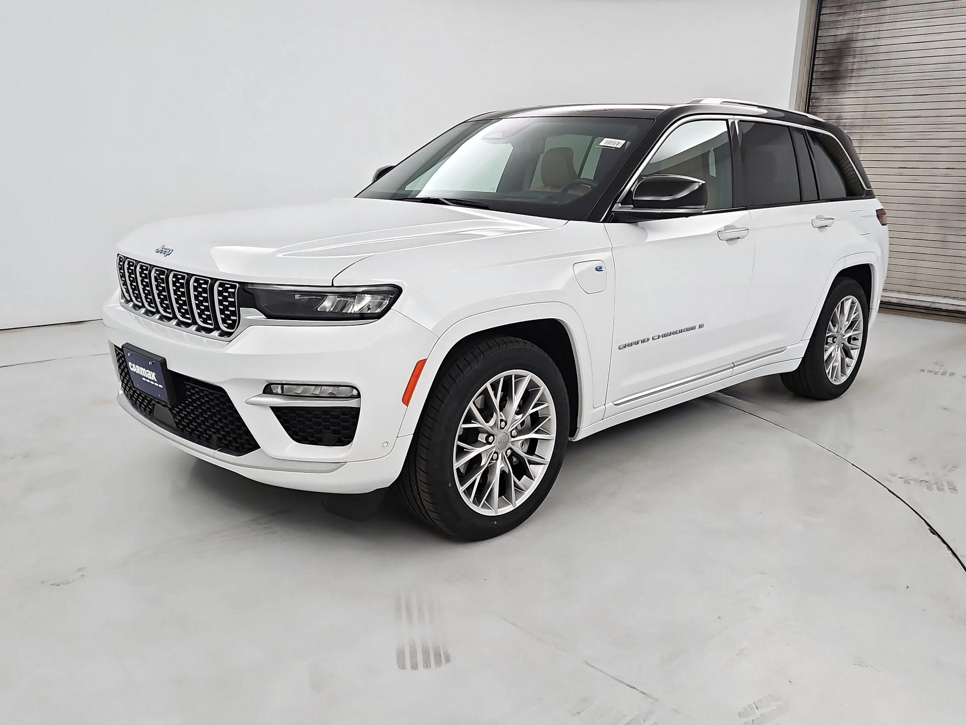 Thumbnail: 2022 Jeep Grand Cherokee - 3