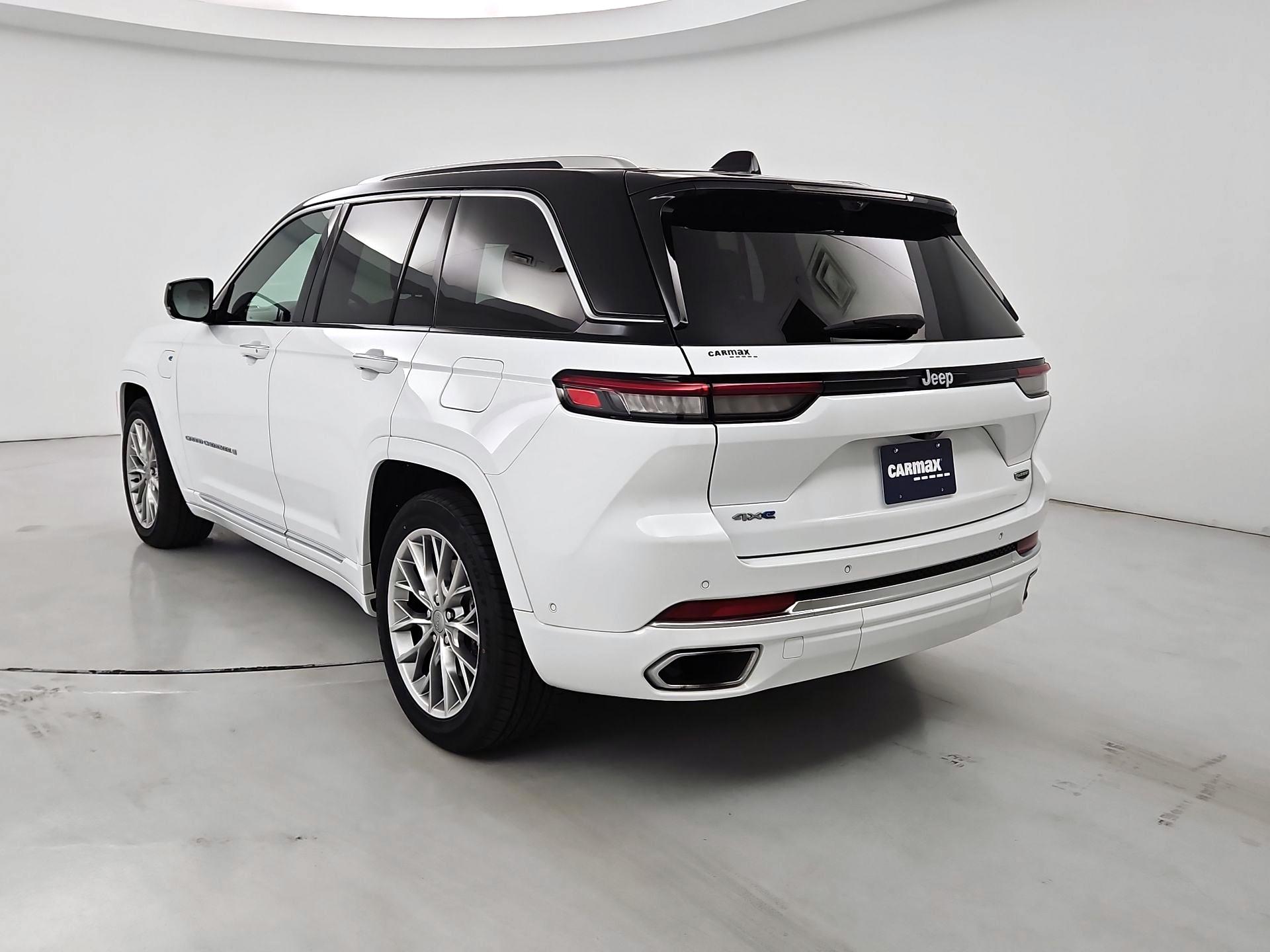 Thumbnail: 2022 Jeep Grand Cherokee - 7