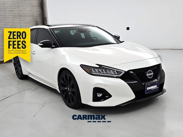 White 2023 Nissan Maxima SR FWD Sedan Front-Wheel Drive Automatic