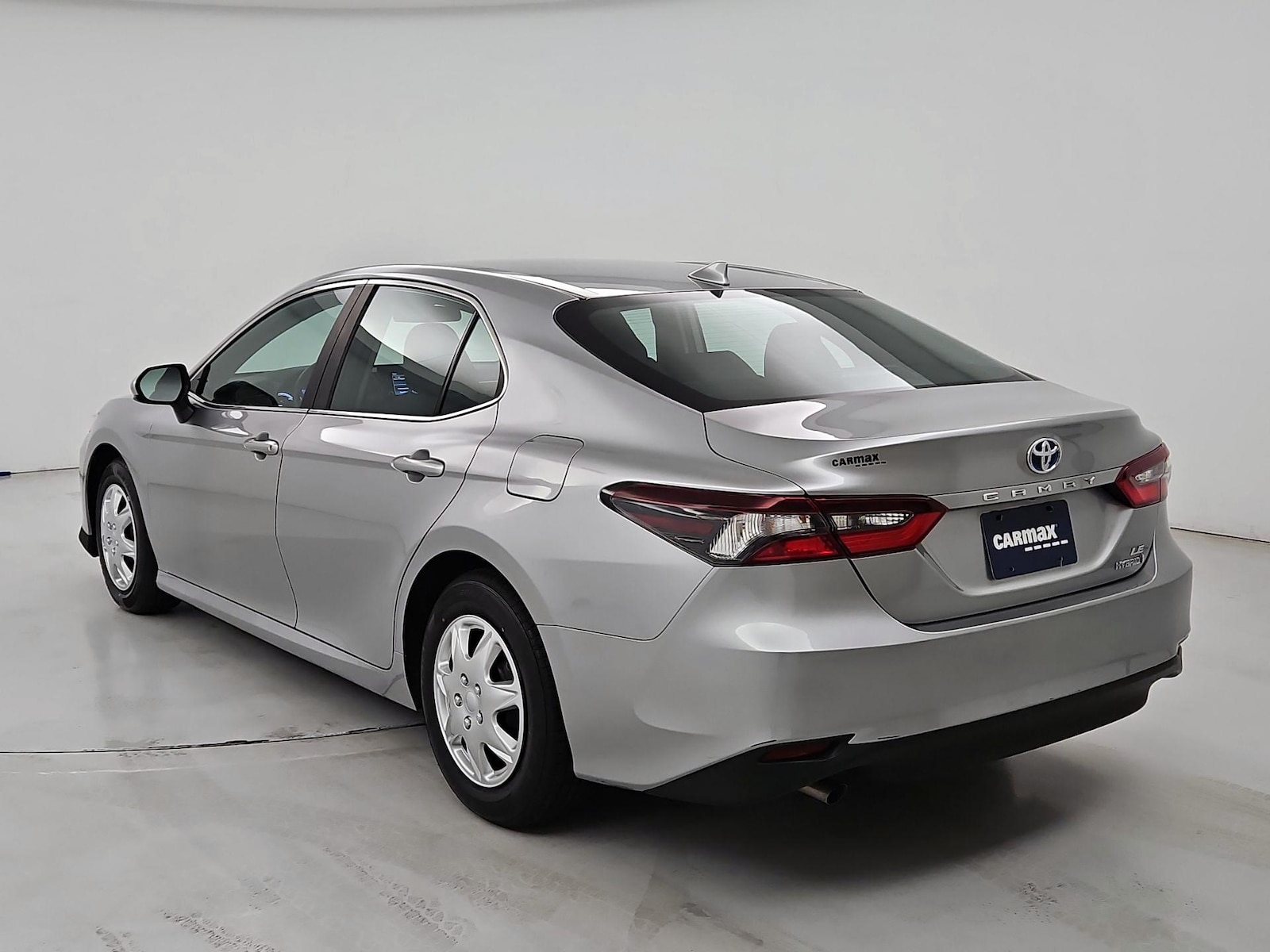 2022 Toyota Camry LE - Photo 7
