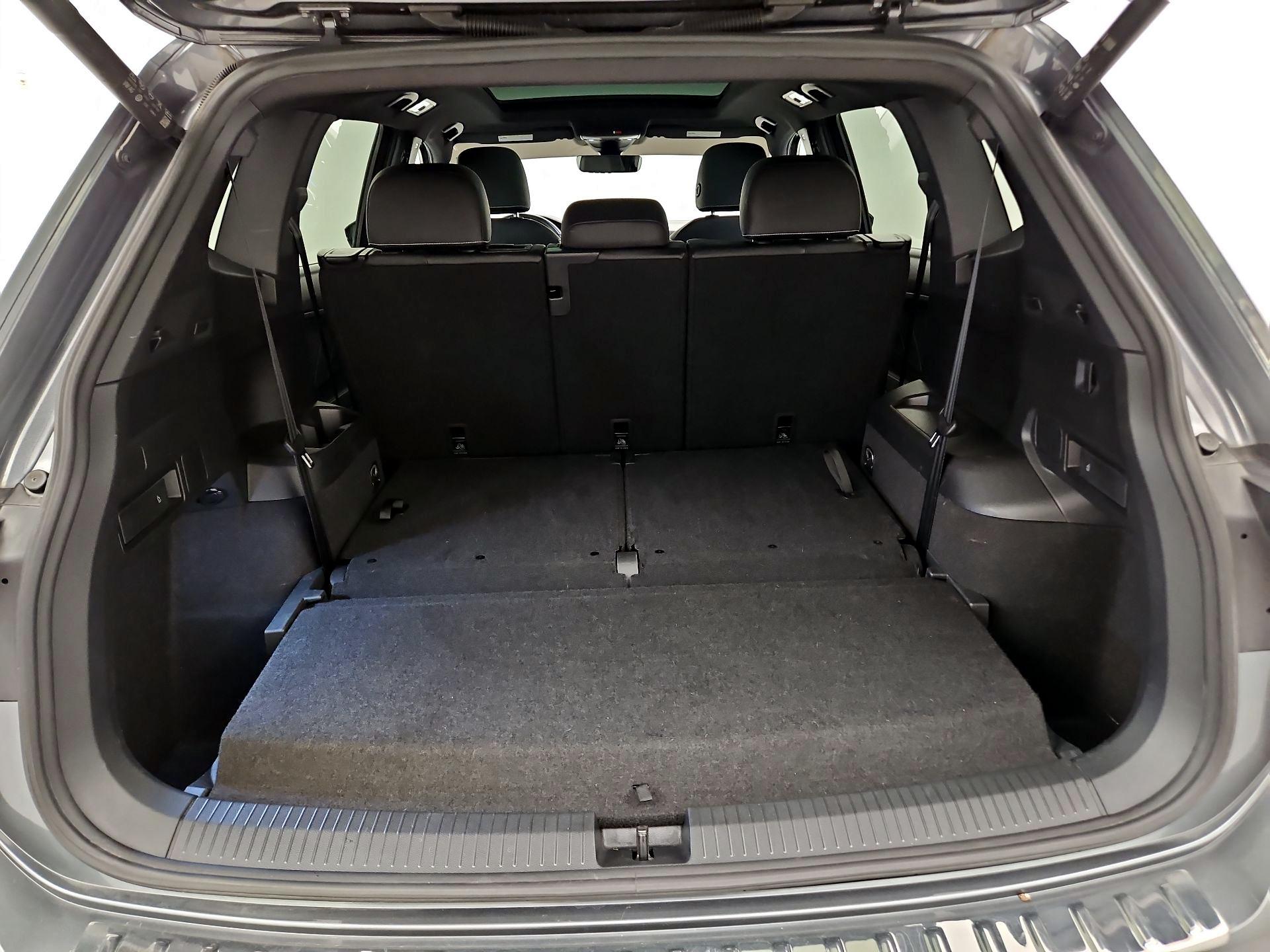 Thumbnail: 2022 Volkswagen Tiguan - 20